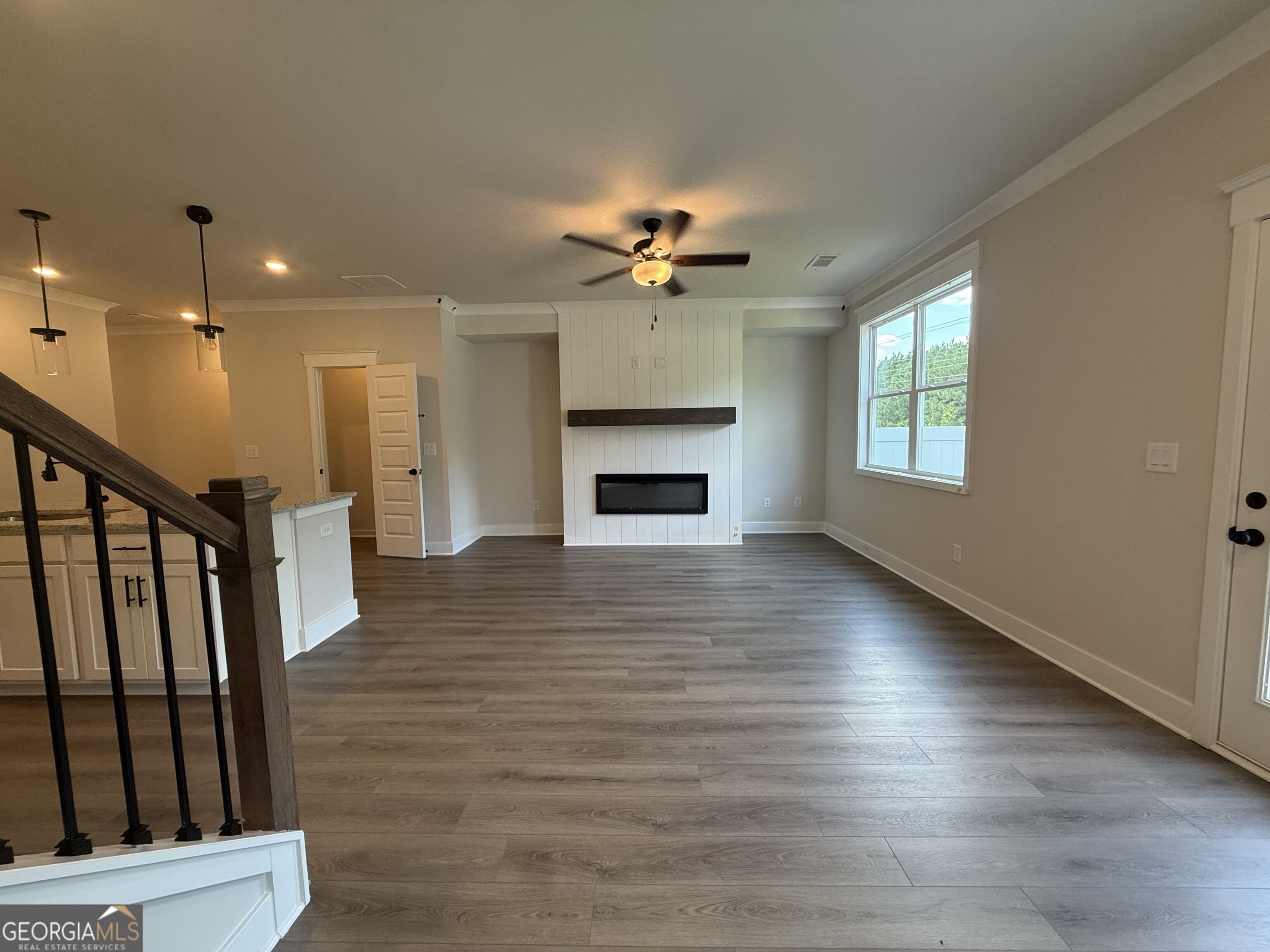 283 Brook Landing Circle Property Photo 9