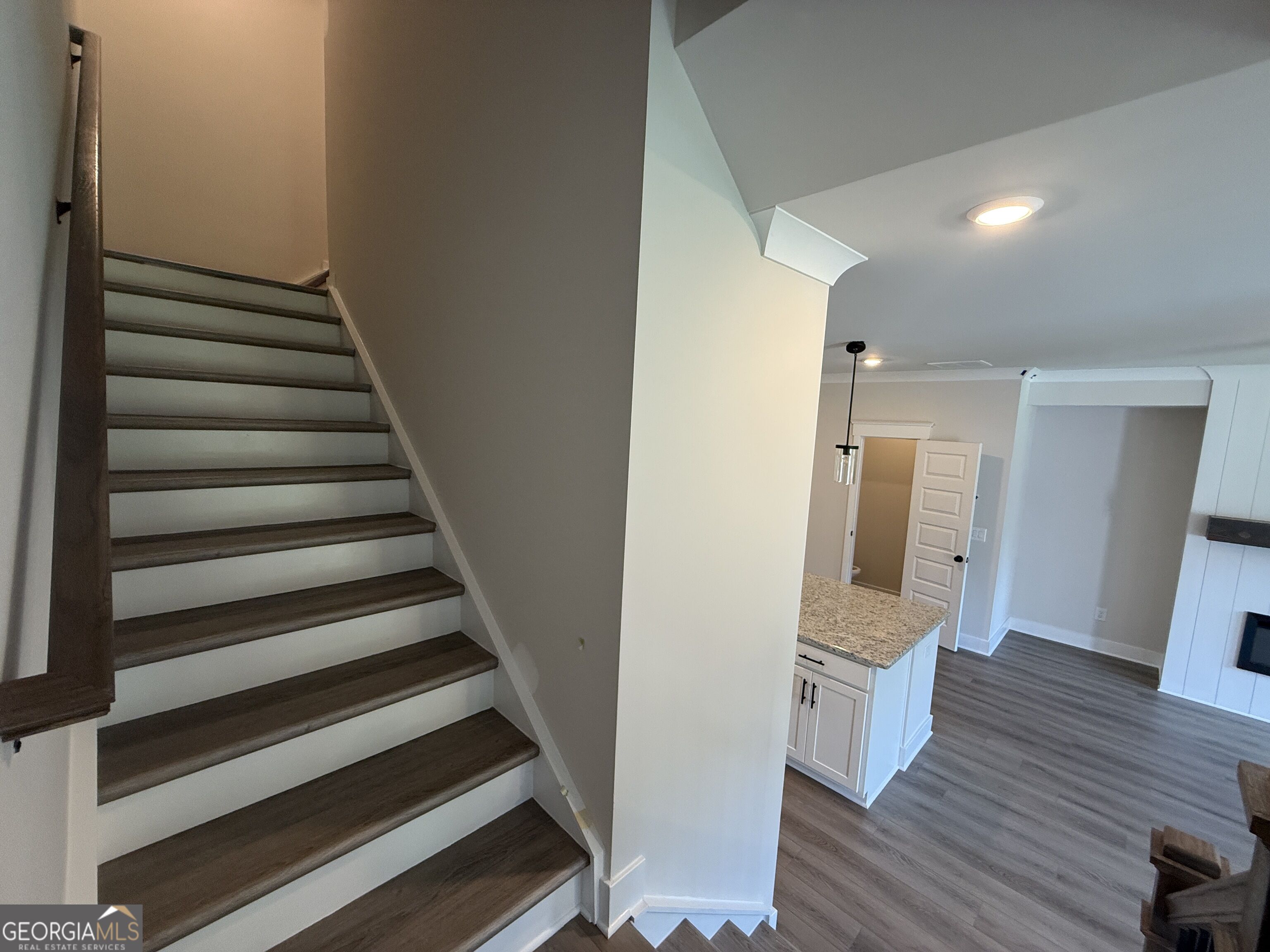 283 Brook Landing Circle Property Photo 12