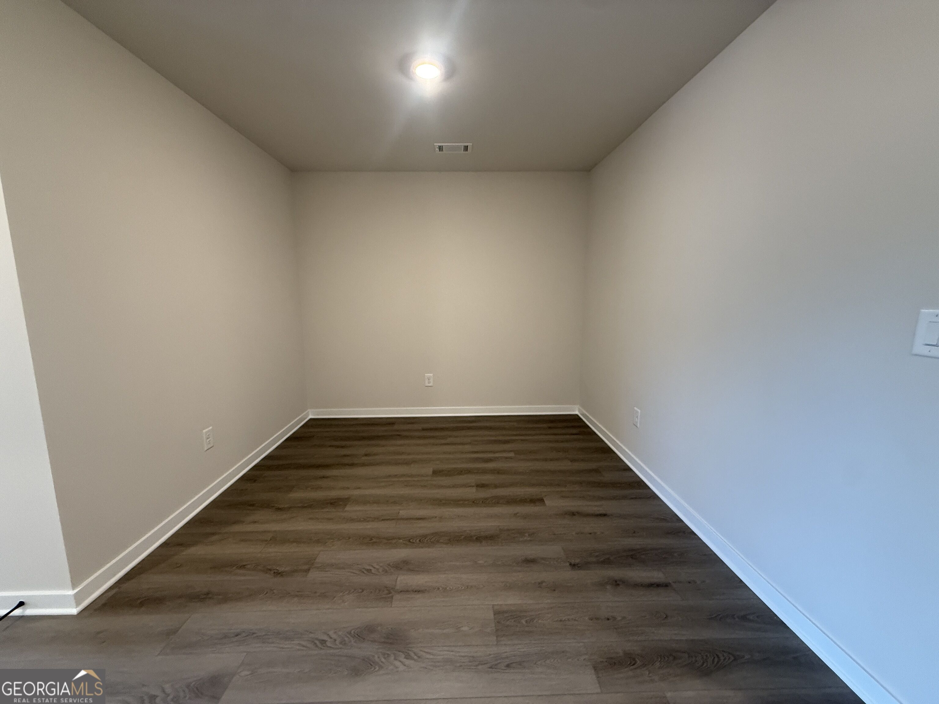 283 Brook Landing Circle Property Photo 15