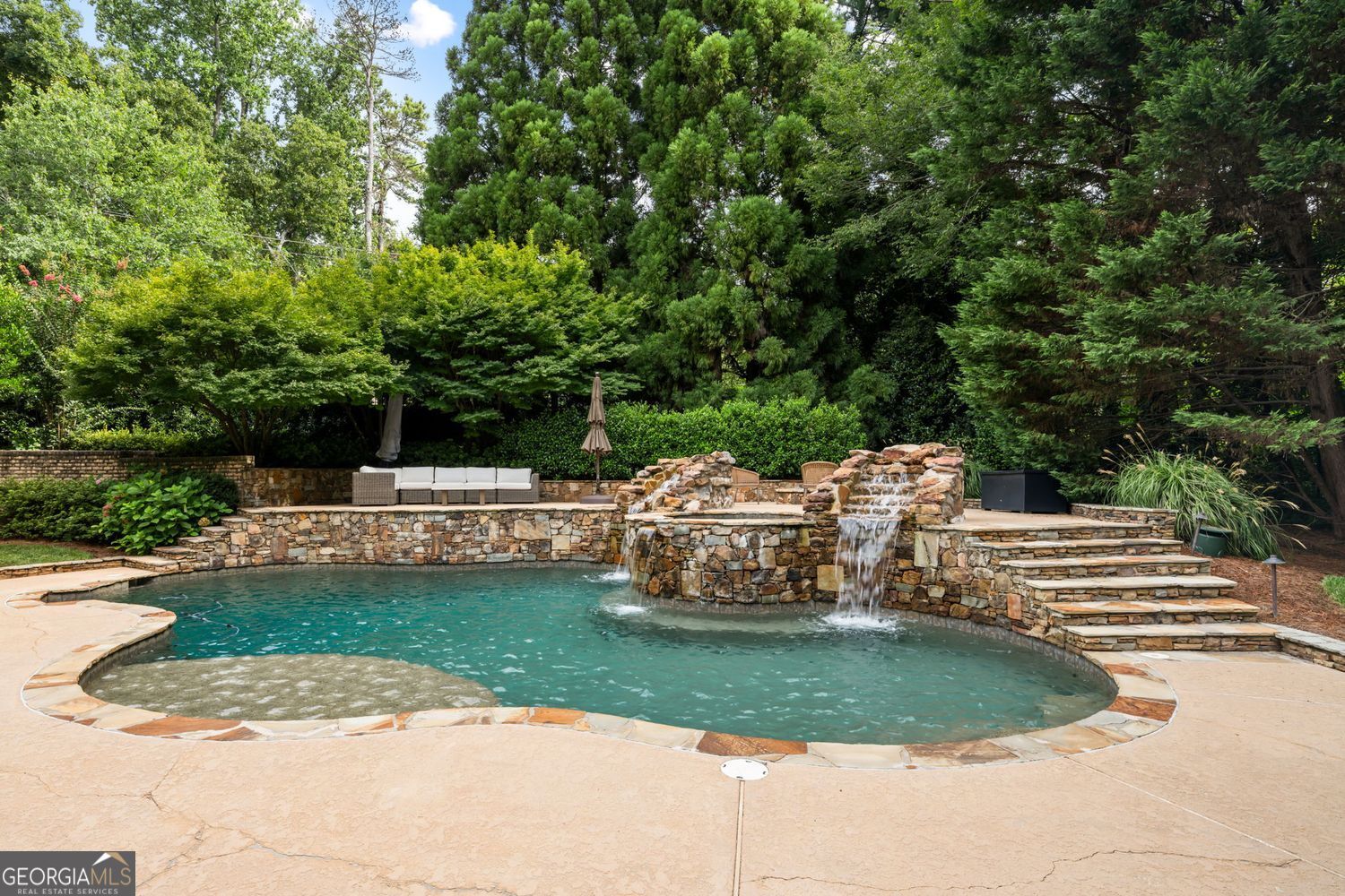 305 Forrest Lake Drive Property Photo 54
