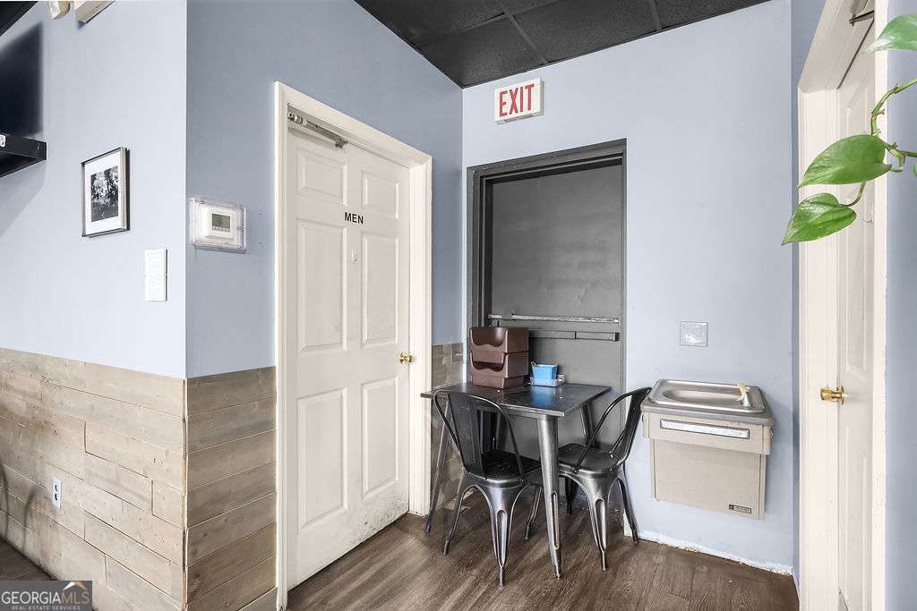 40 Butler Street Property Photo 20