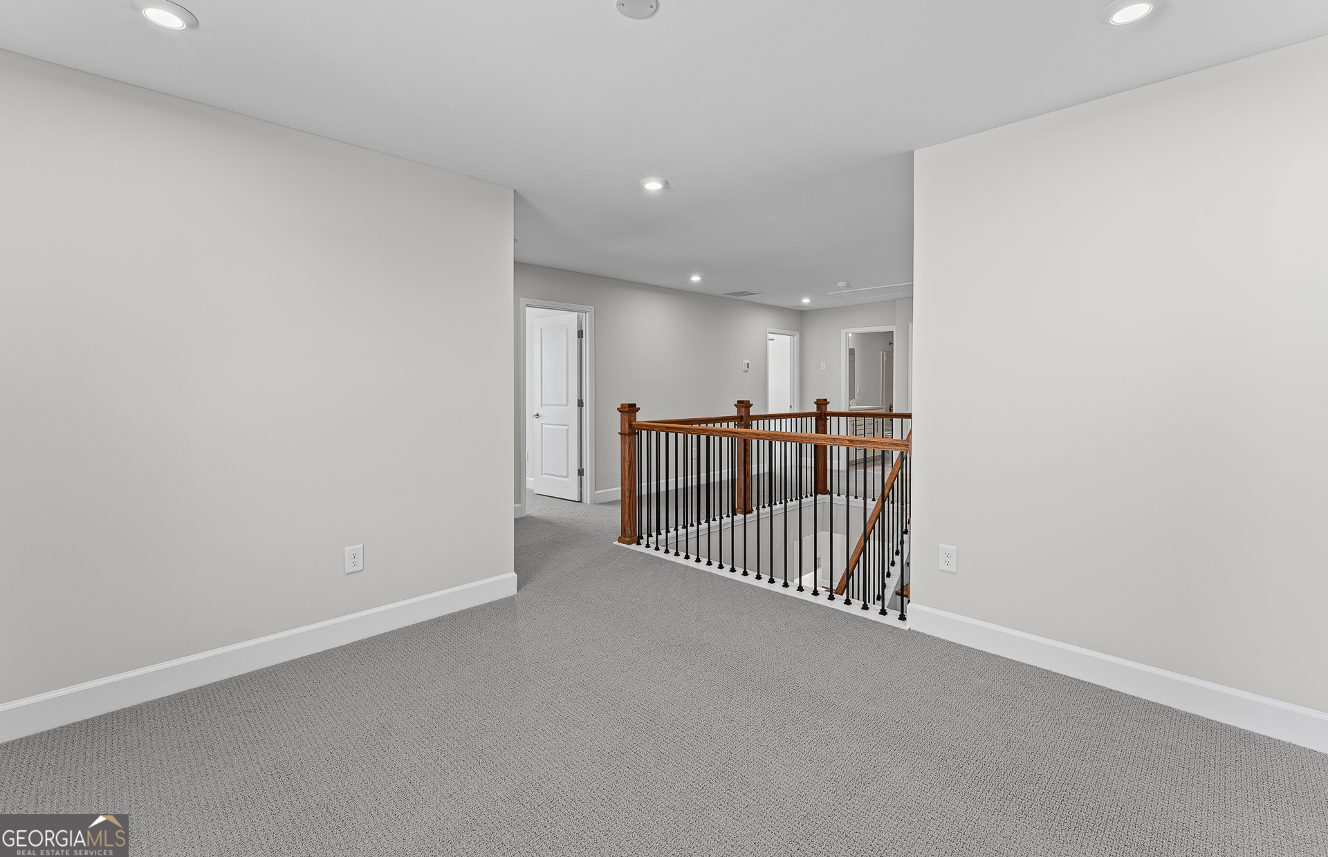 636 Vidalia Park Way Property Photo 22