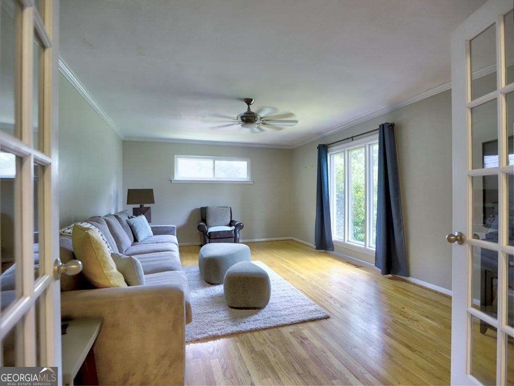 715 Glenforest Road Property Photo 8