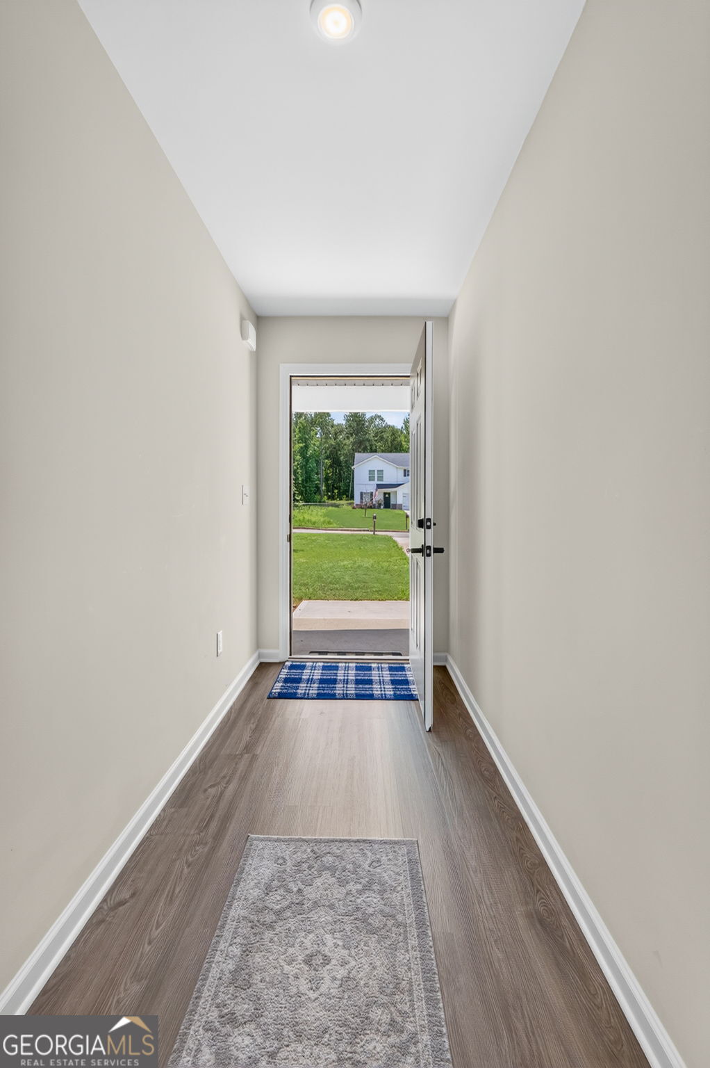 121 Red Oak Drive Property Photo 10