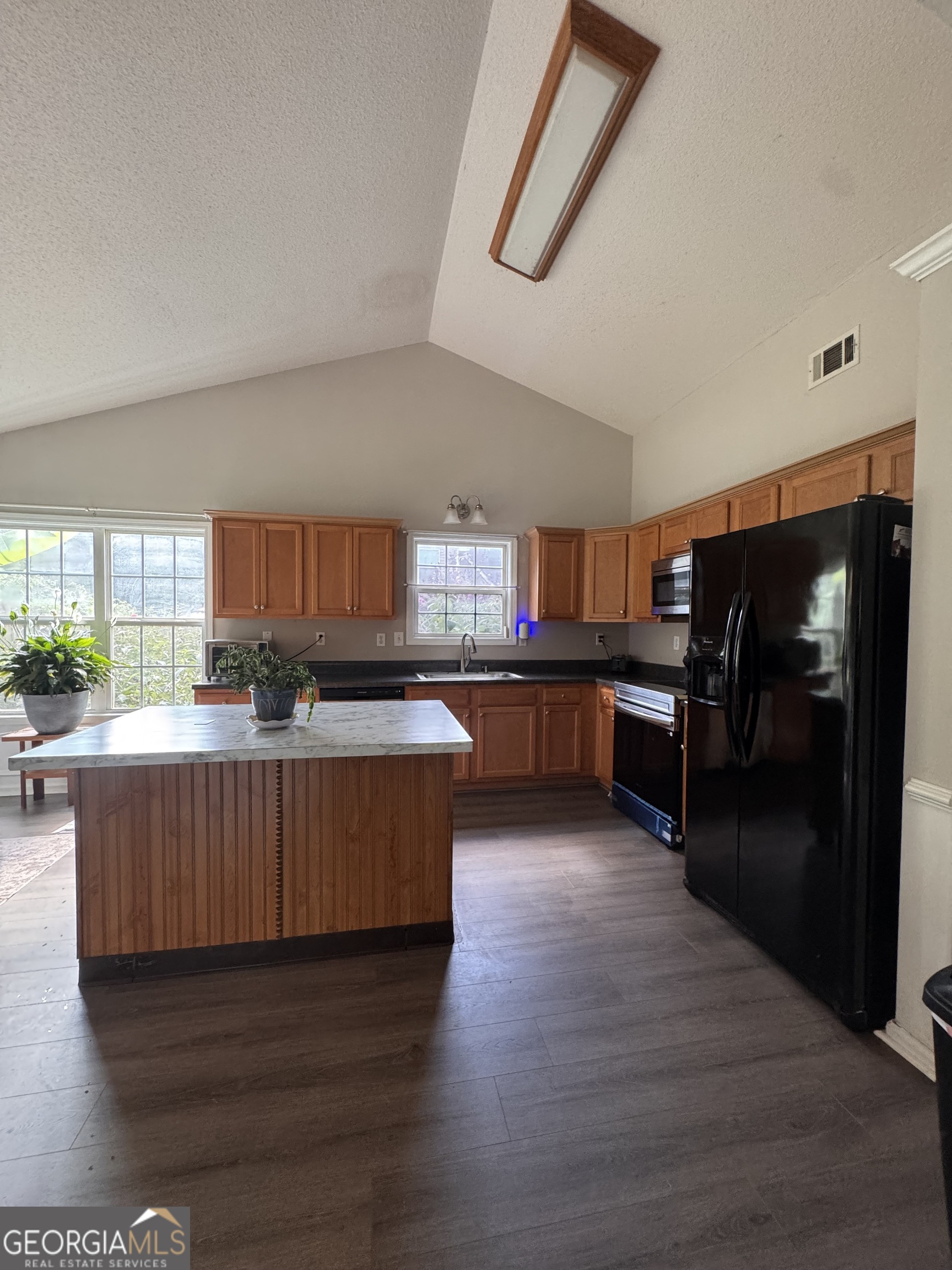 30 Oakbrook Lane Property Photo 12