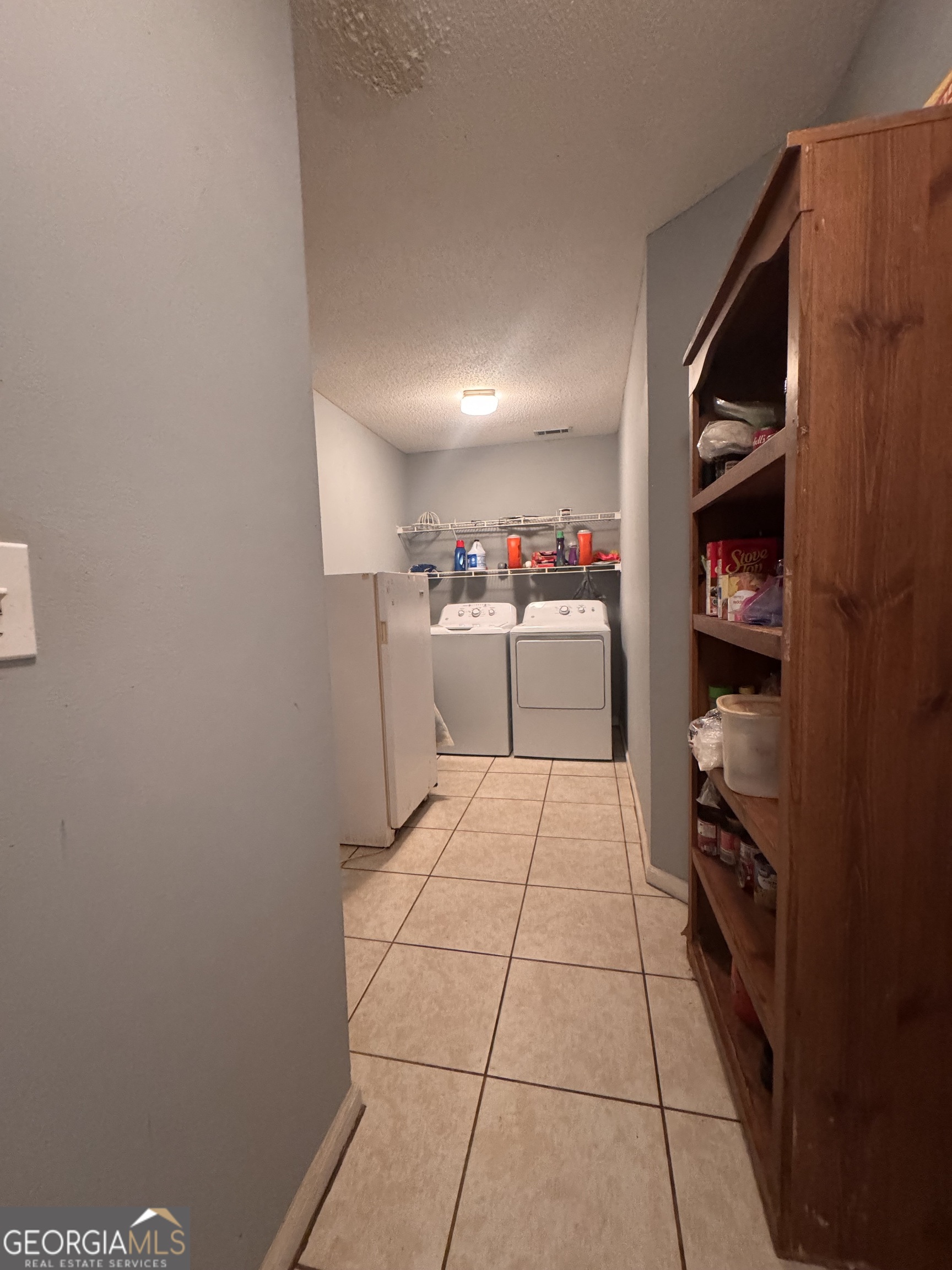 30 Oakbrook Lane Property Photo 13