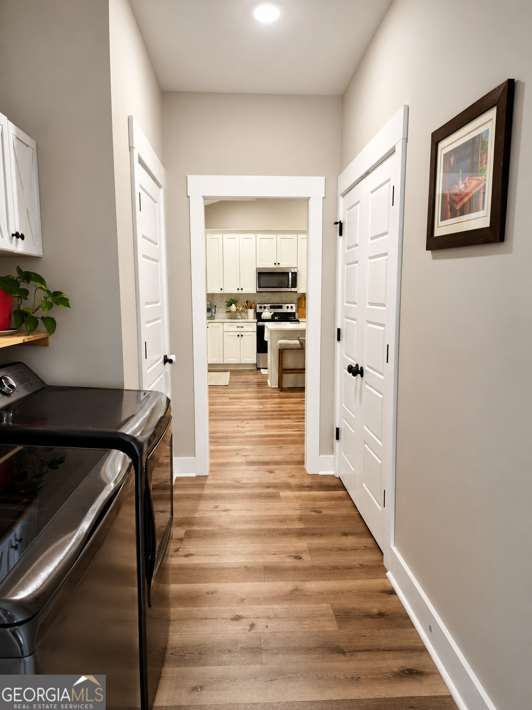 521 Borders Property Photo 4