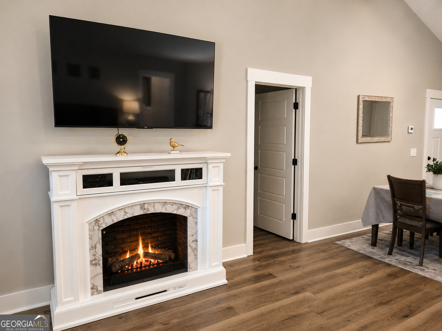 521 Borders Property Photo 15