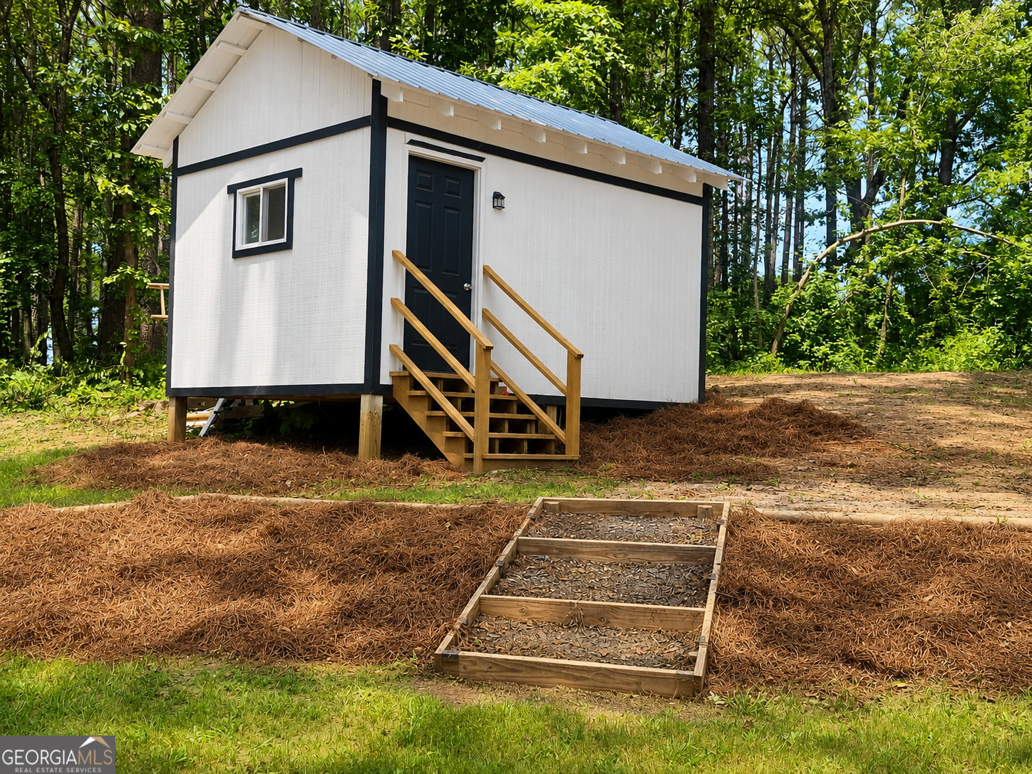 521 Borders Property Photo 34
