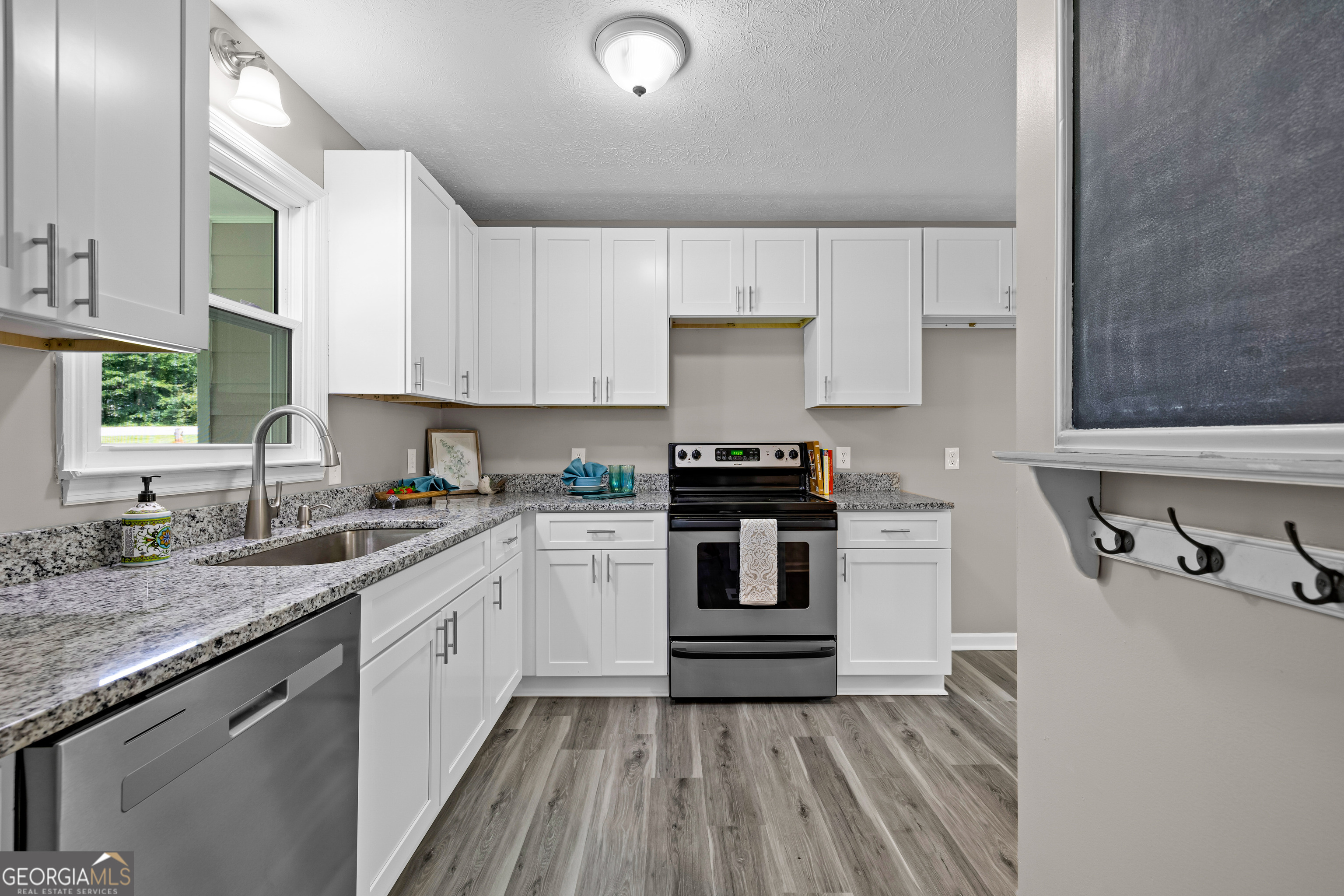 114 Paddle Wheel Drive Property Photo 15