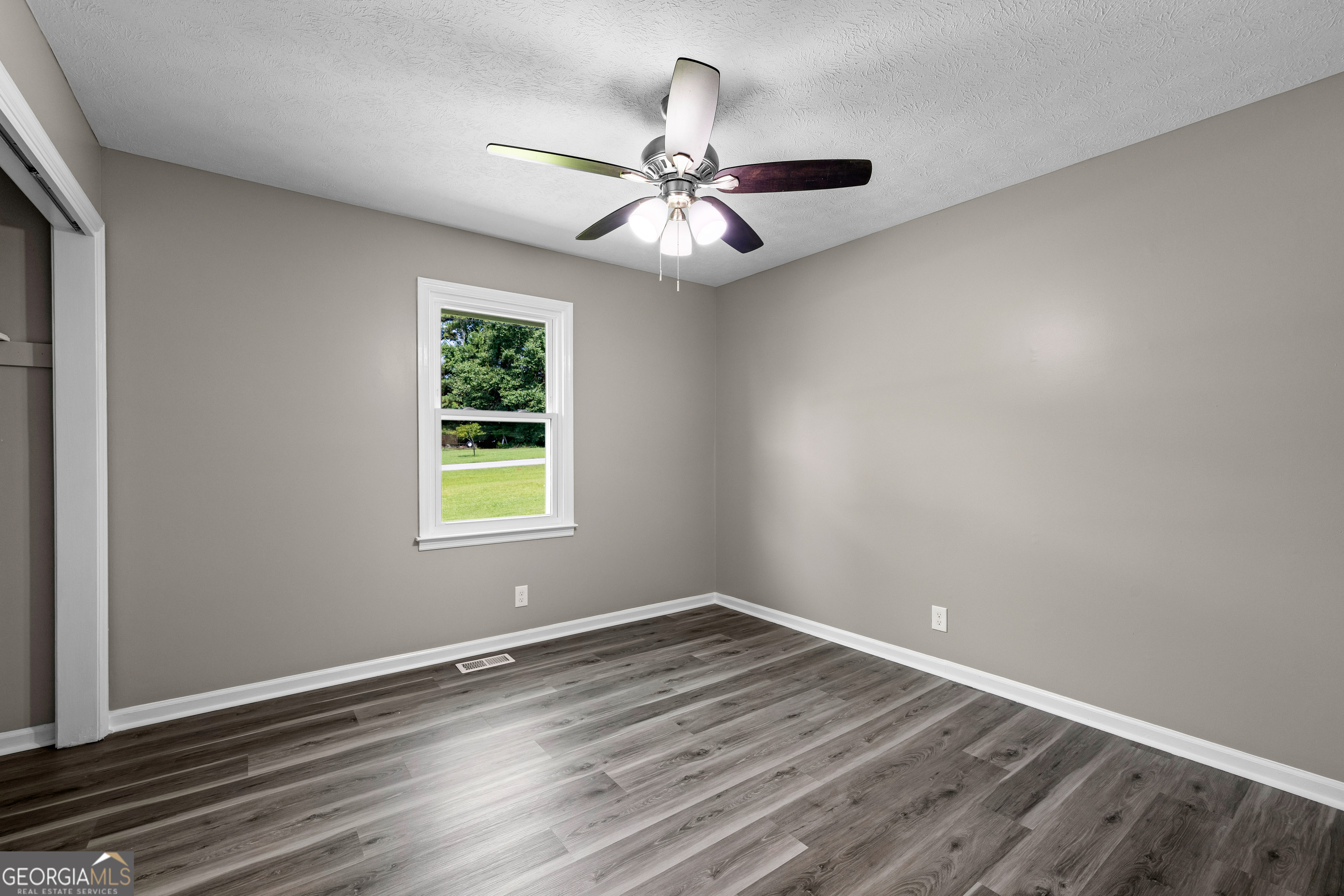 114 Paddle Wheel Drive Property Photo 17
