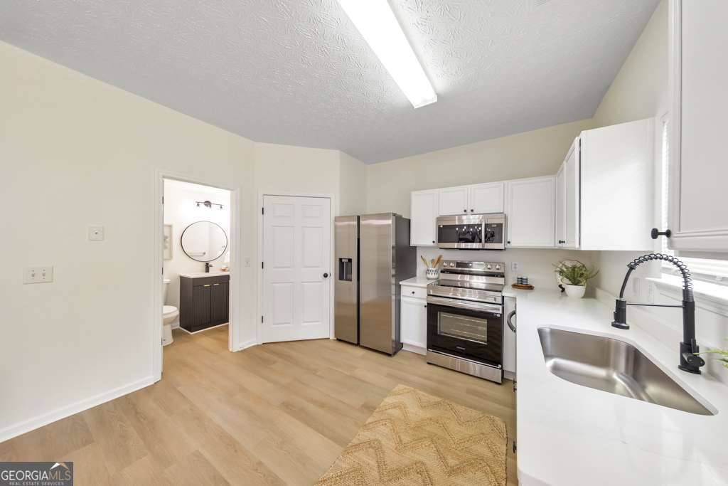 1779 Fielding Way Property Photo 8