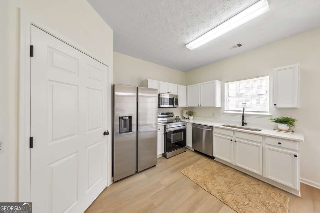 1779 Fielding Way Property Photo 9