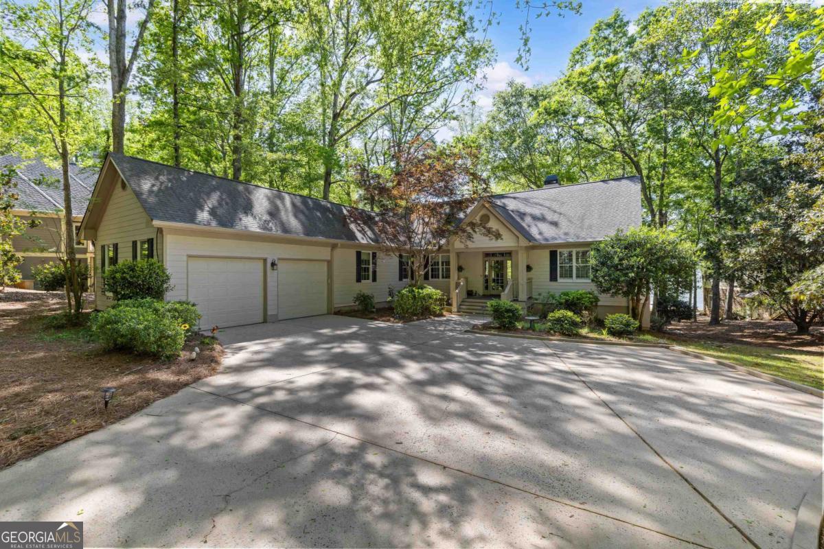 129 Barrington Hall Drive Property Photo 1