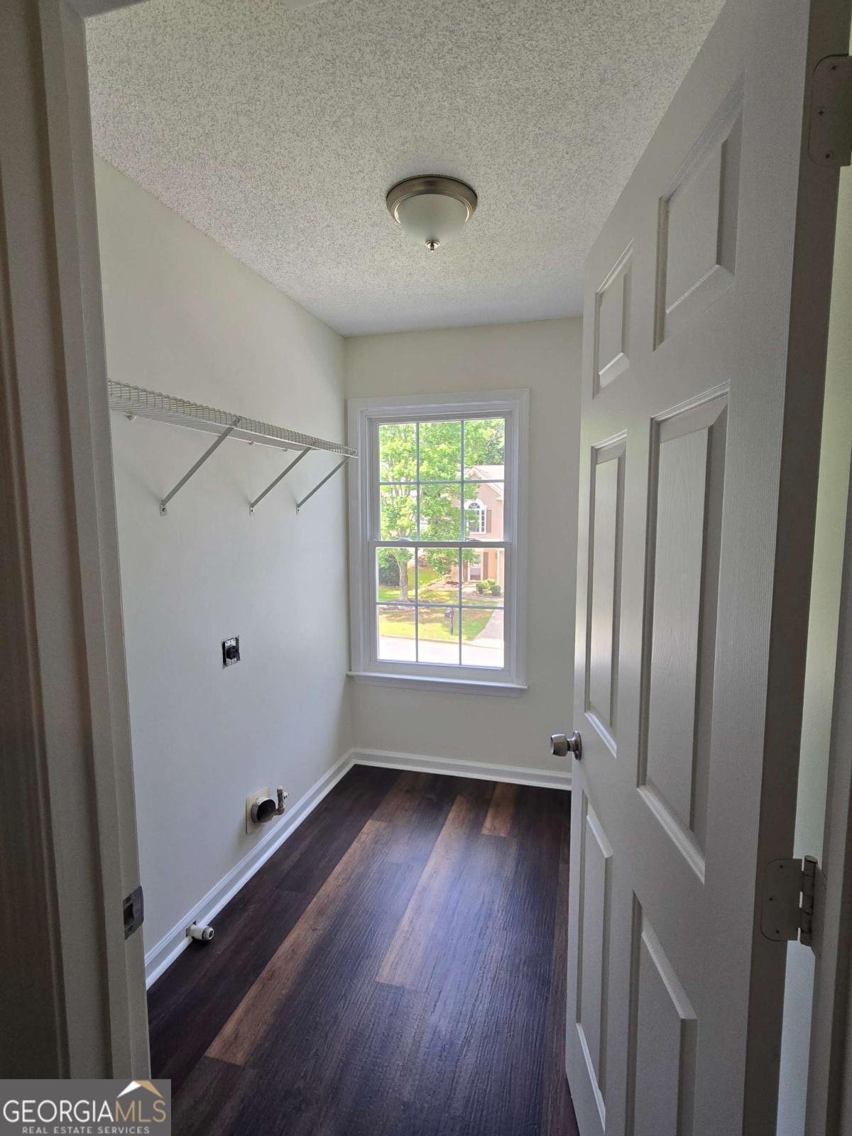 3075 Keyingham Way Property Photo 17