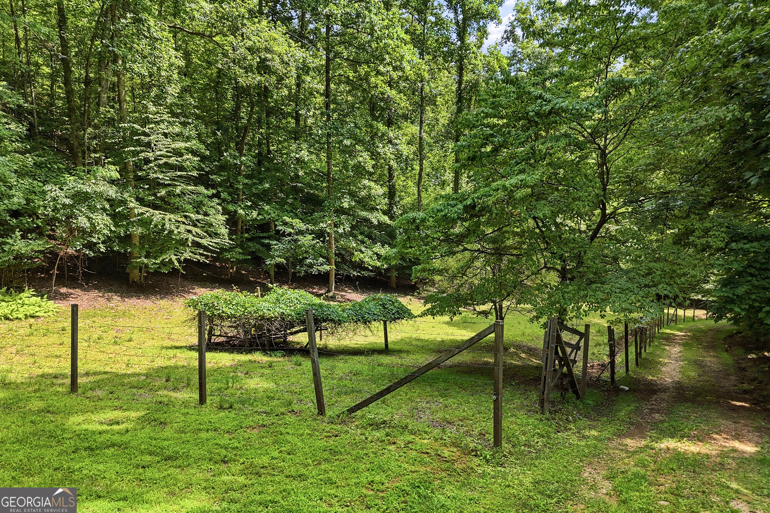 467 Gilliam Road Property Photo 13