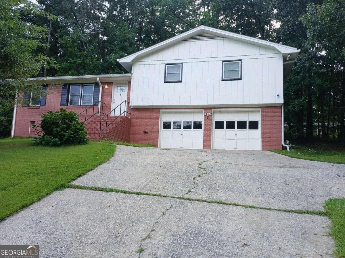 785 Old Beulah Road Property Photo 1