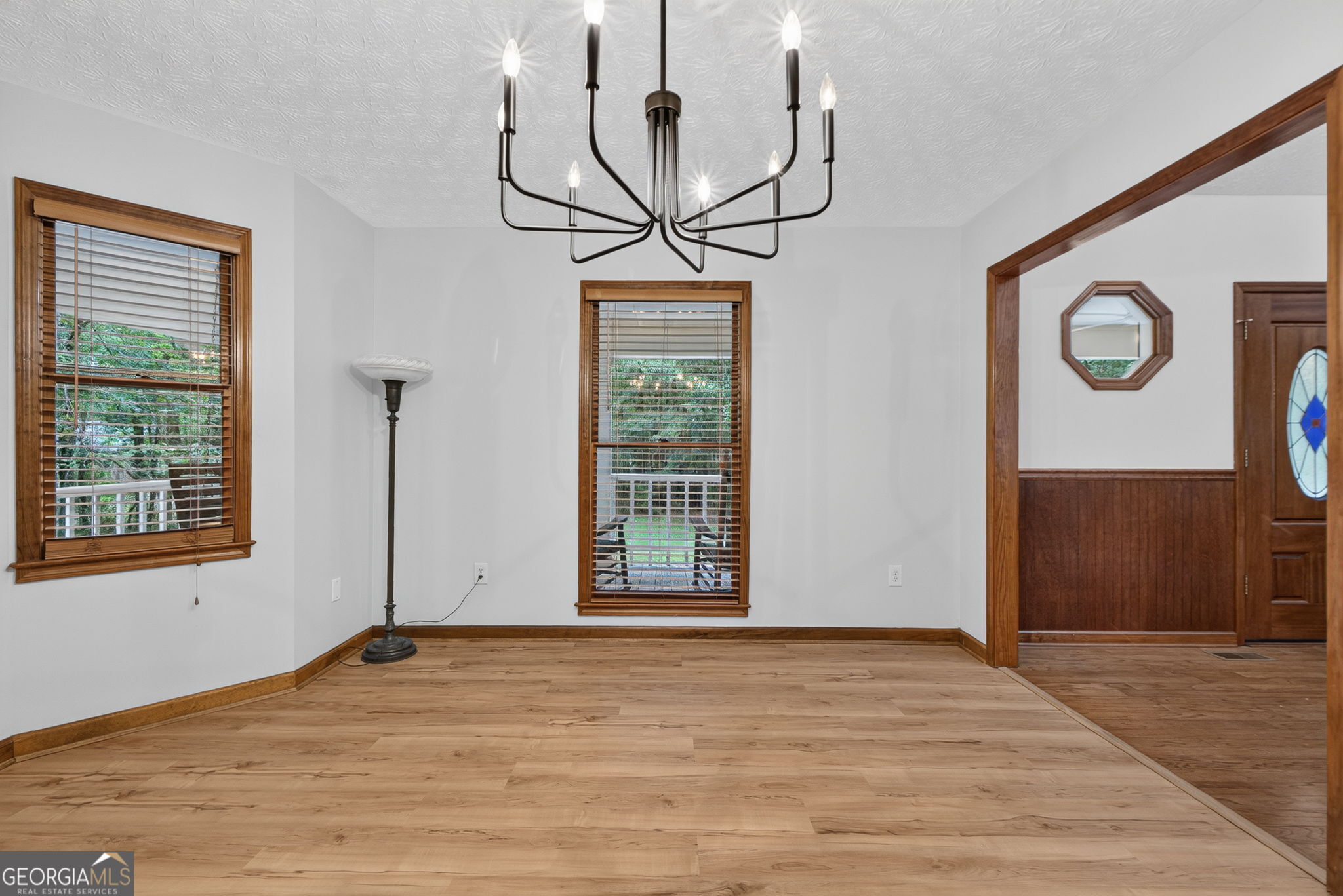 421 S Mount Carmel Road Property Photo 24