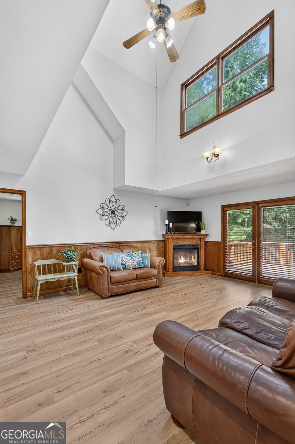 421 S Mount Carmel Road Property Photo 36