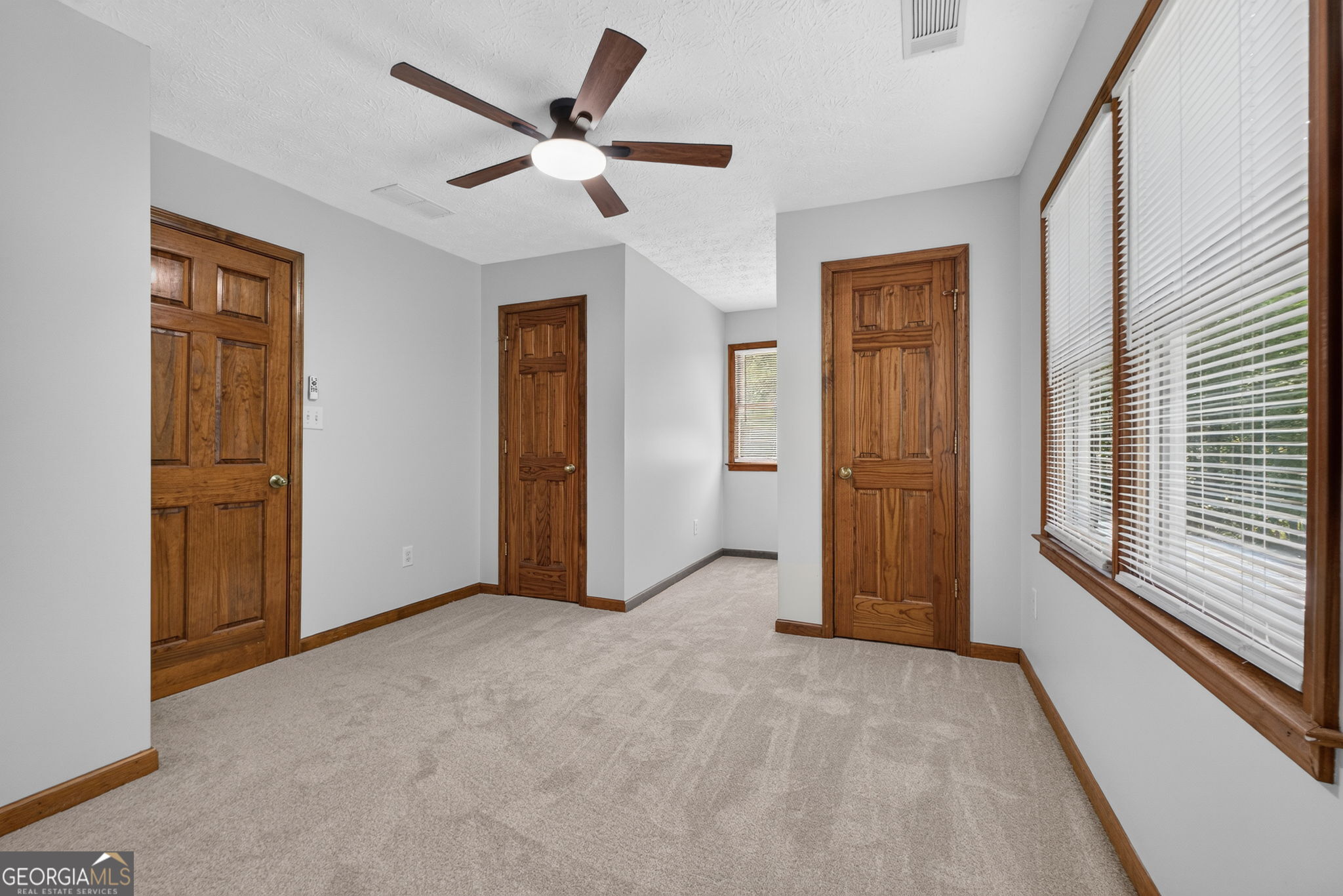 421 S Mount Carmel Road Property Photo 51