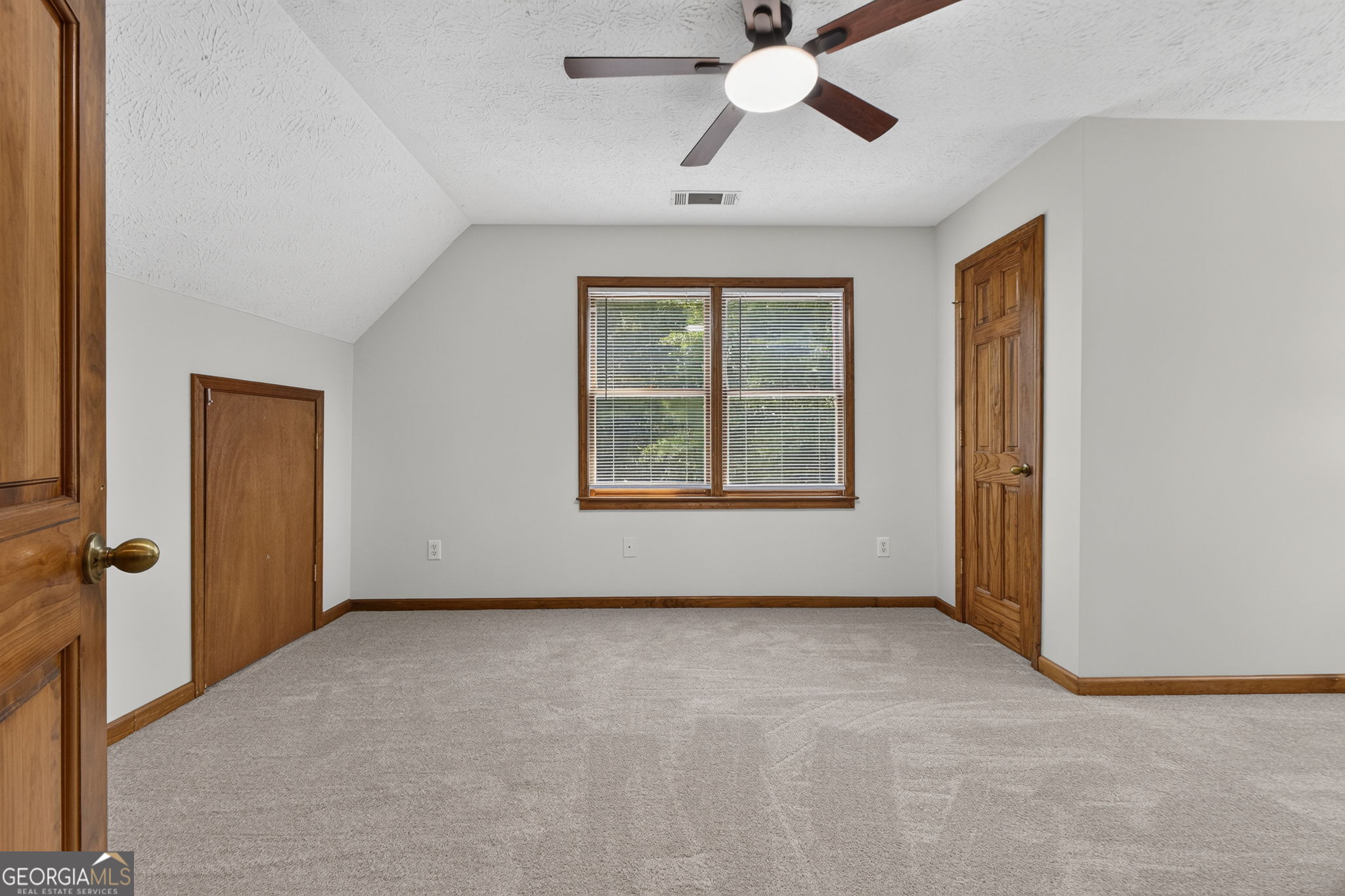 421 S Mount Carmel Road Property Photo 55