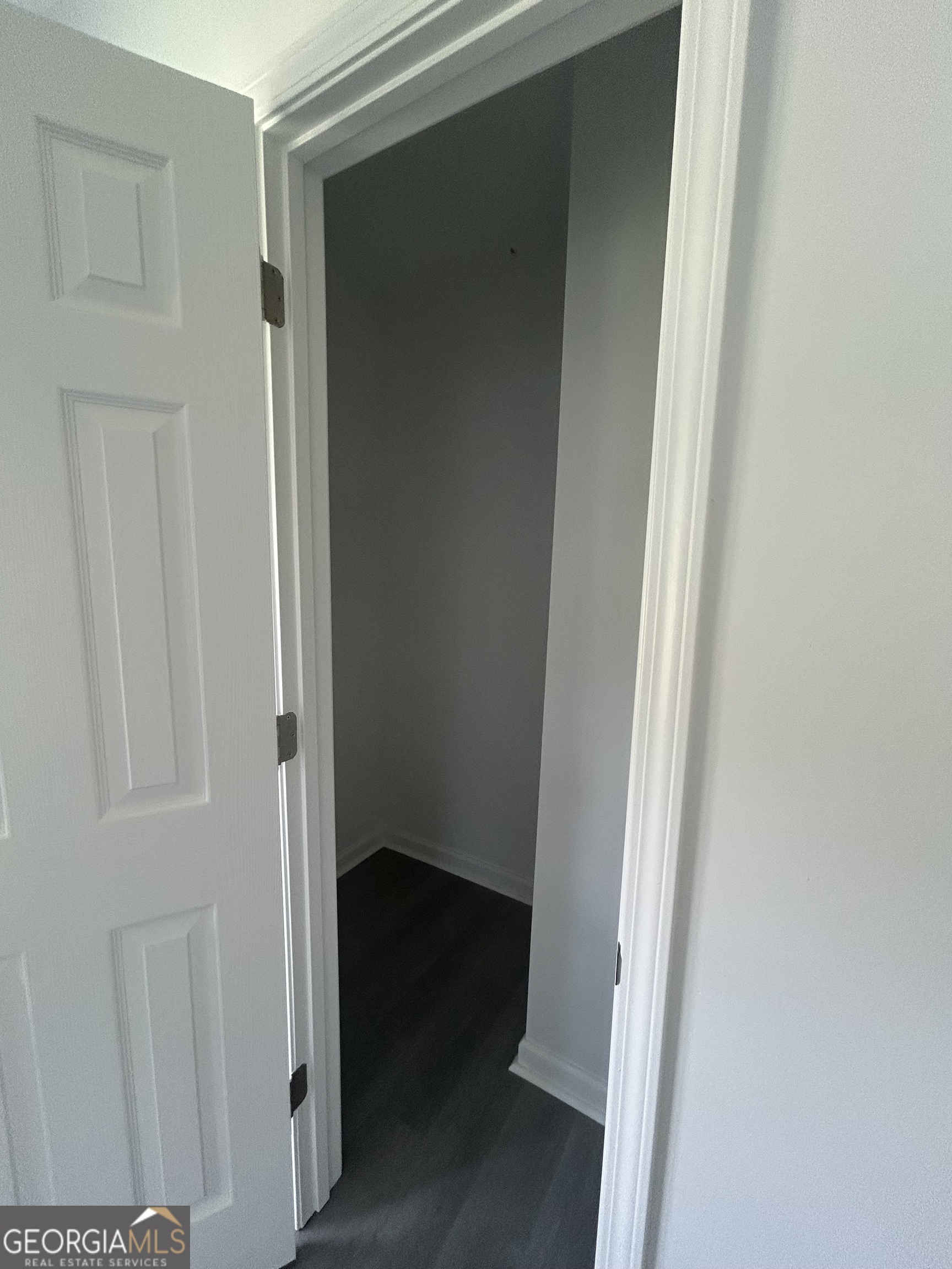 411 Chamlee Drive Property Photo 6