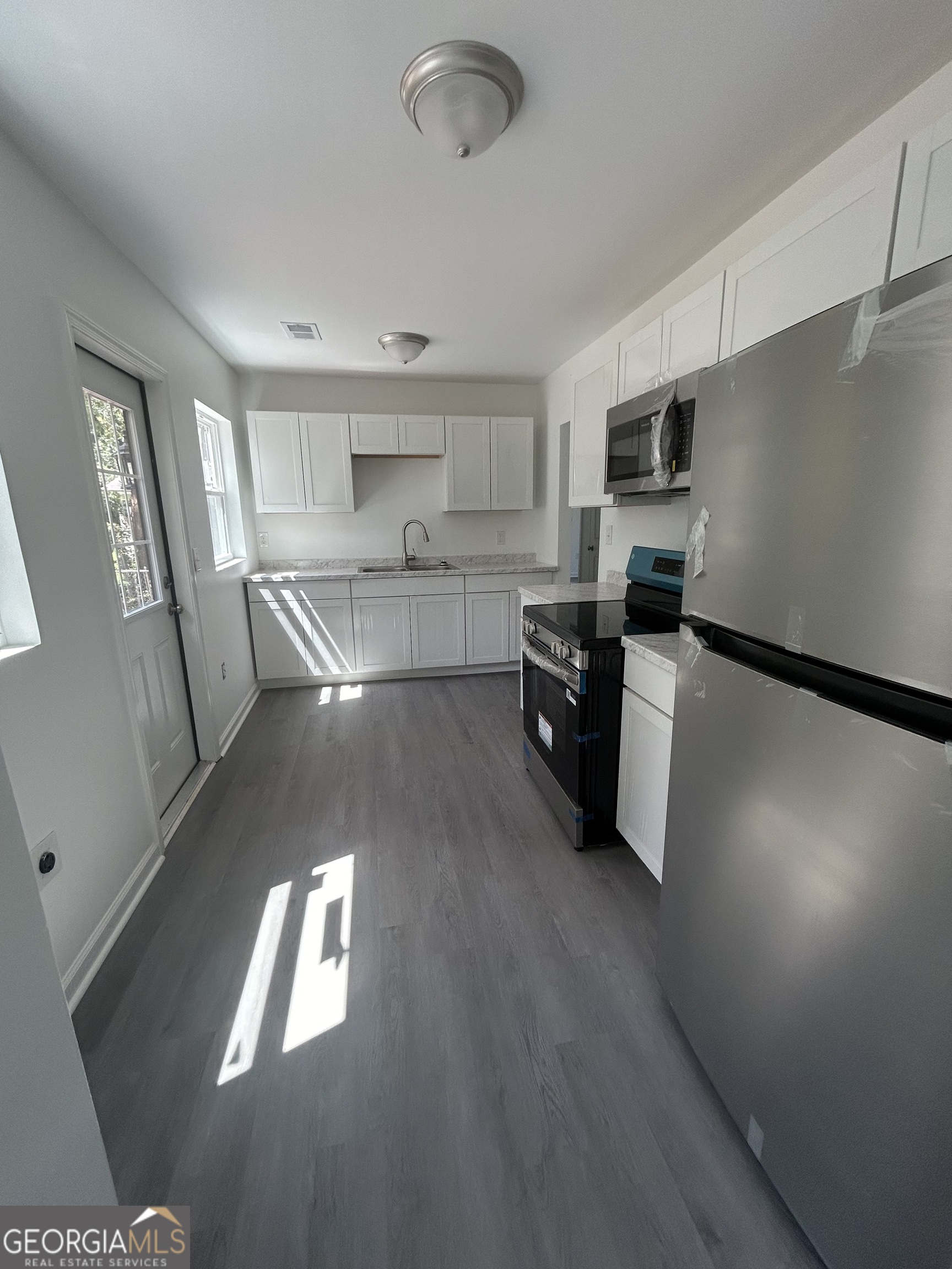 411 Chamlee Drive Property Photo 11