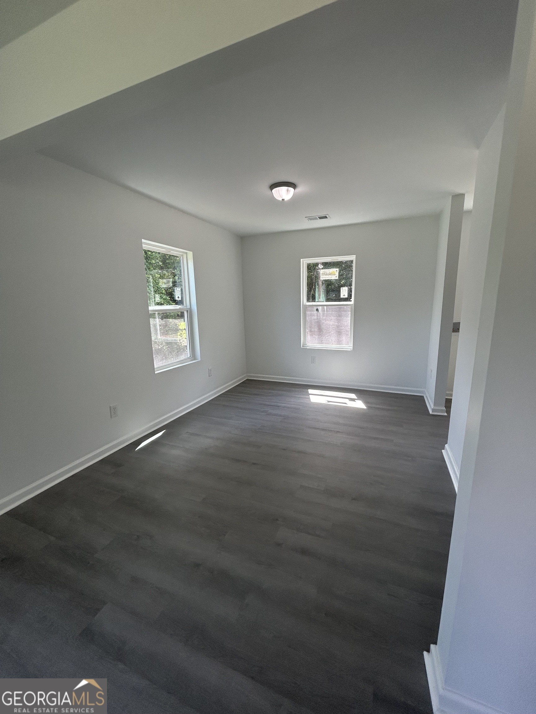 411 Chamlee Drive Property Photo 17