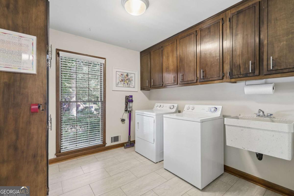 5271 Wyntercreek Way Property Photo 25