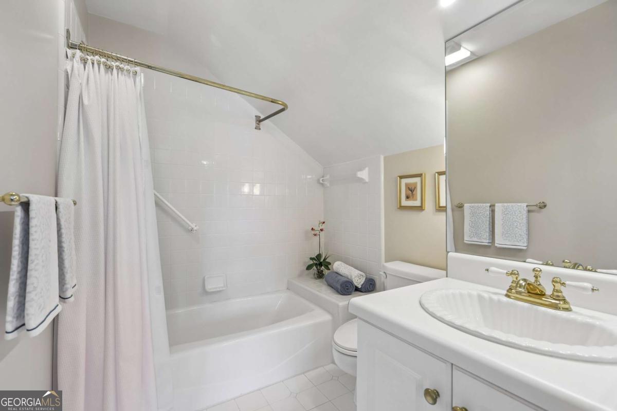 5271 Wyntercreek Way Property Photo 41