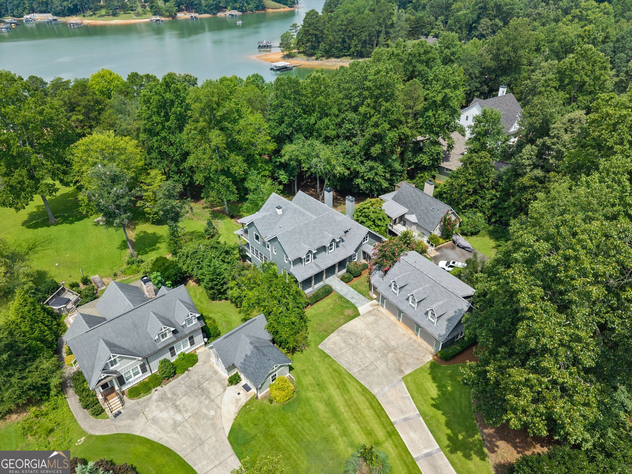 69 Winterhawk Cove Property Photo 8