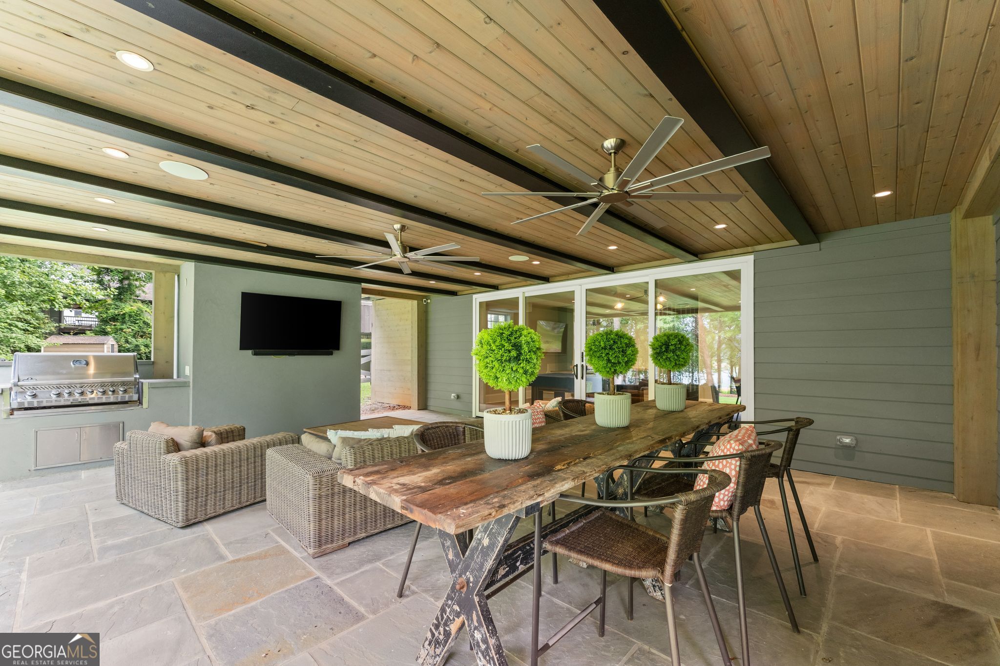 69 Winterhawk Cove Property Photo 36