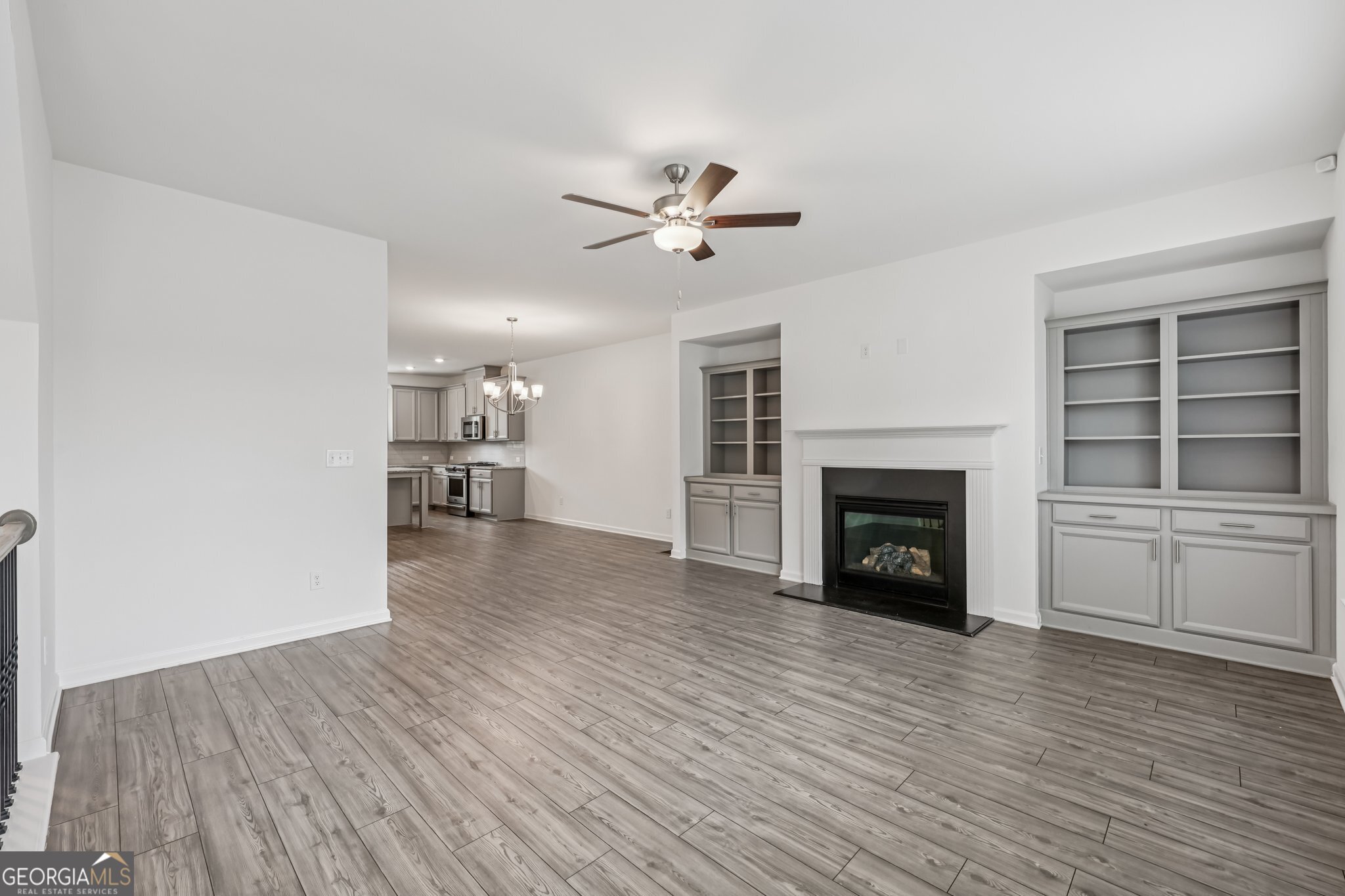377 Danville Avenue Property Photo 8