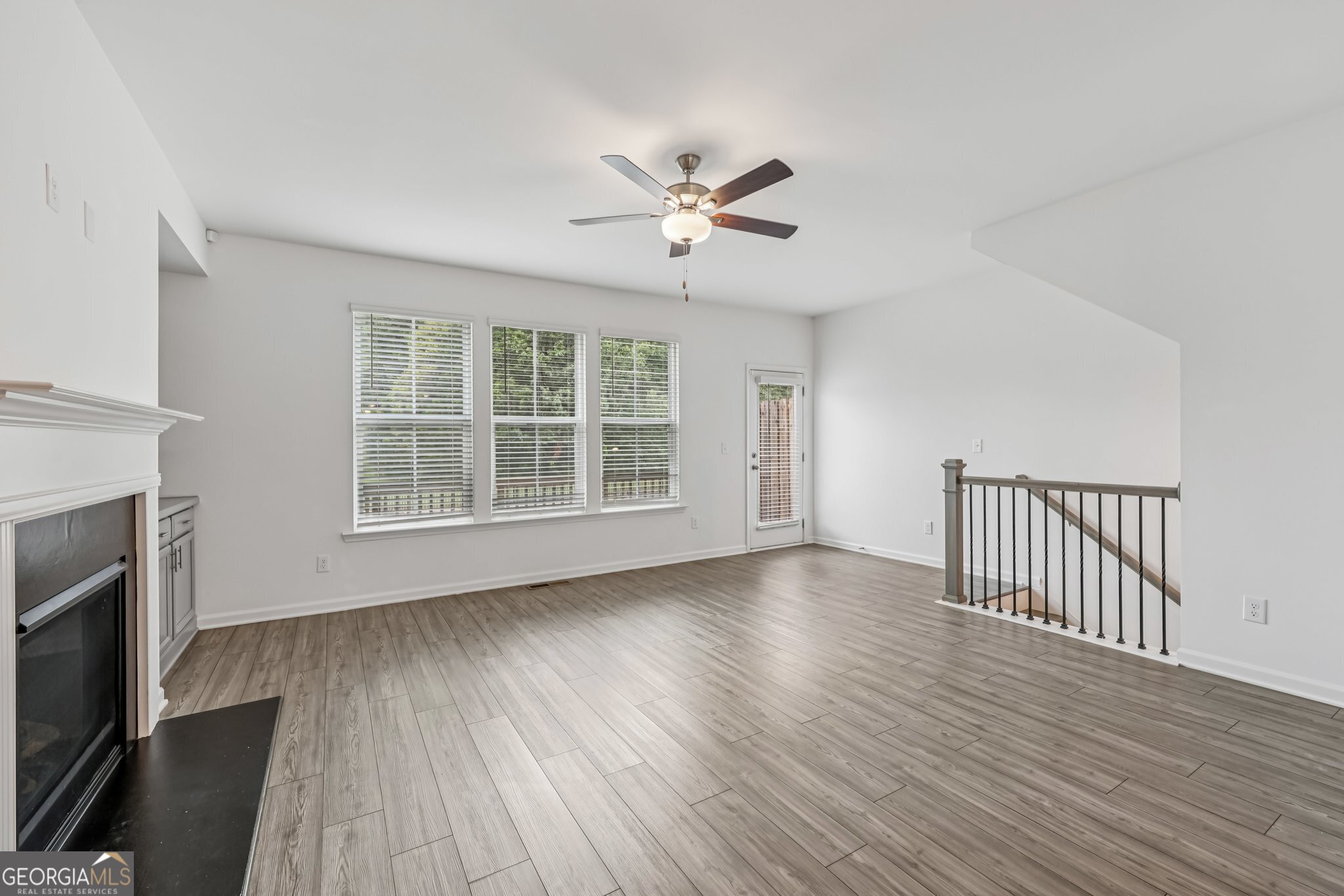 377 Danville Avenue Property Photo 9
