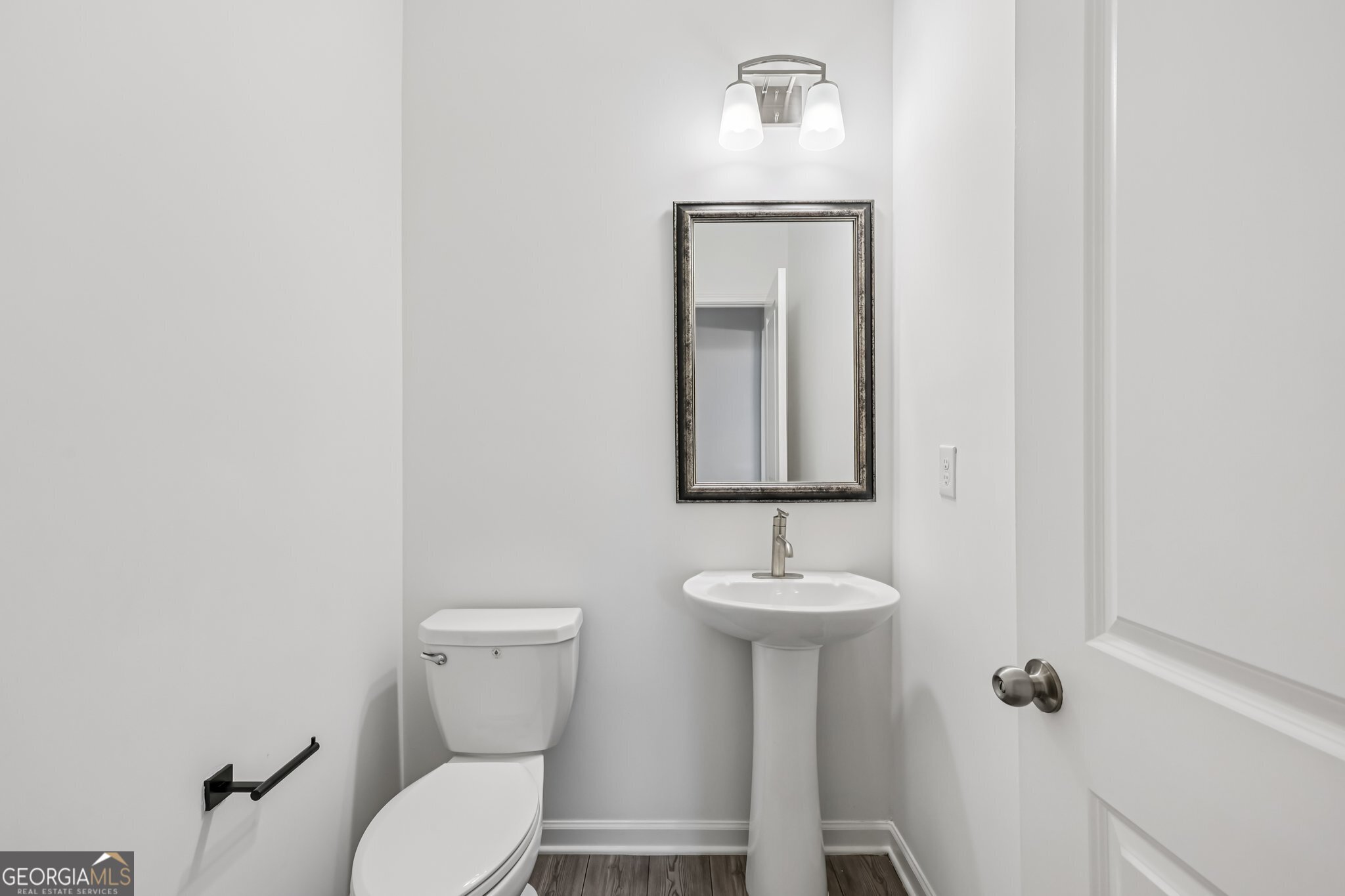 377 Danville Avenue Property Photo 20