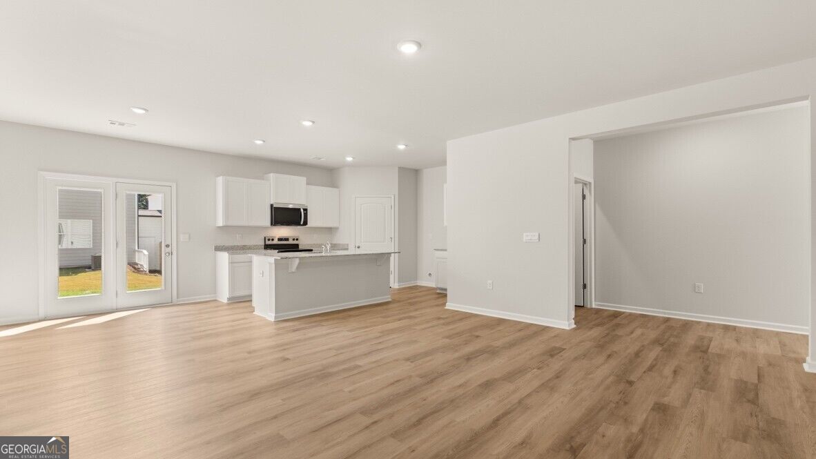 91 Pepperbush Way Property Photo 12