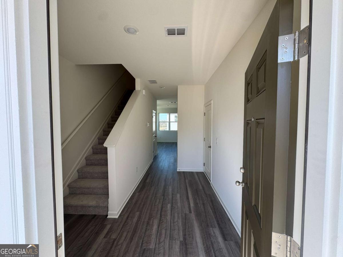 252 Gillis Way Property Photo 2