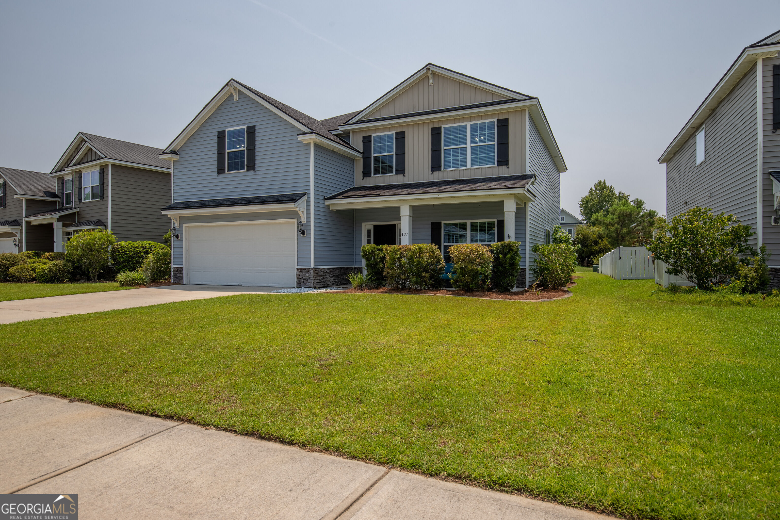 431 Sunbury Drive Property Photo 1