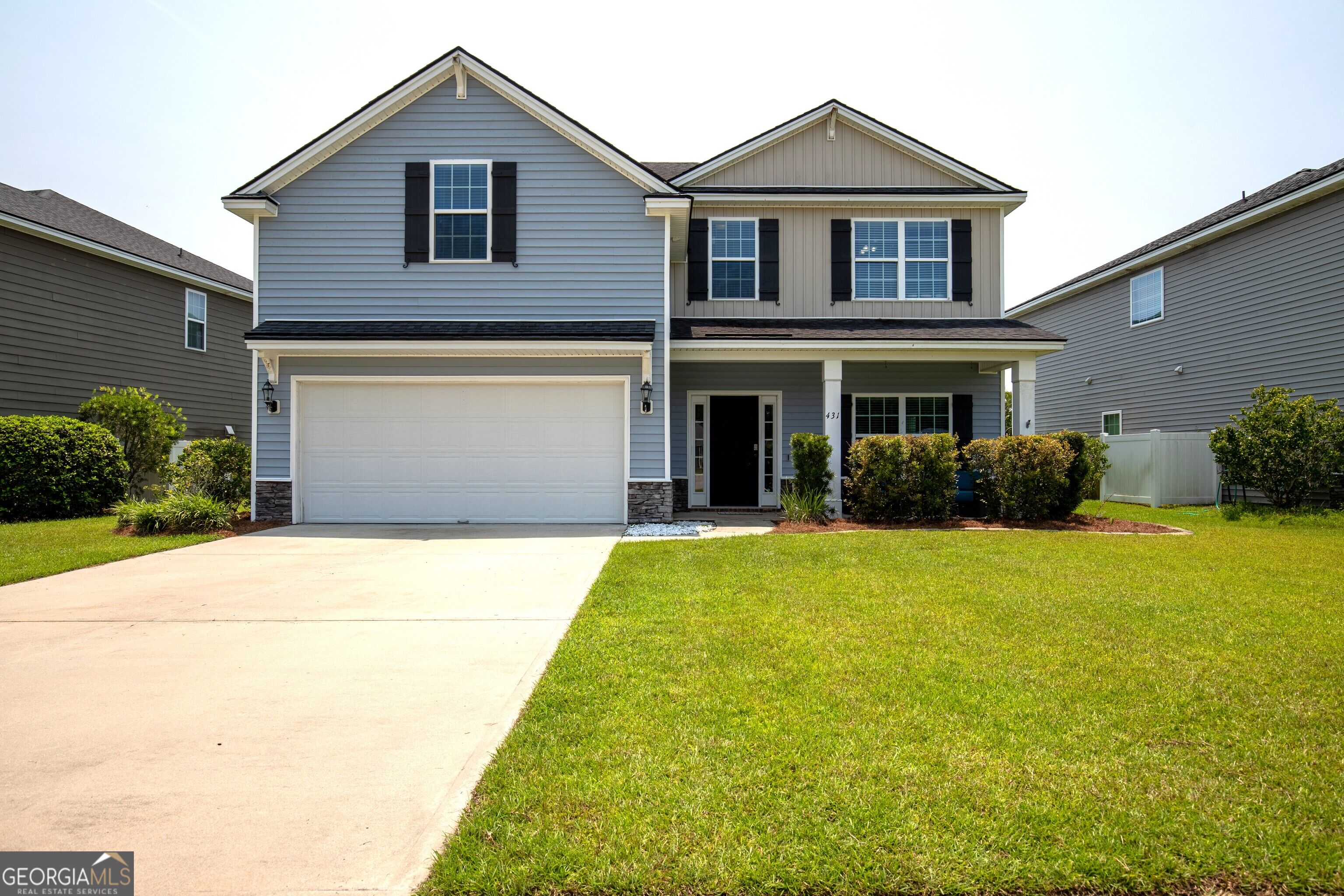 431 Sunbury Drive Property Photo 2