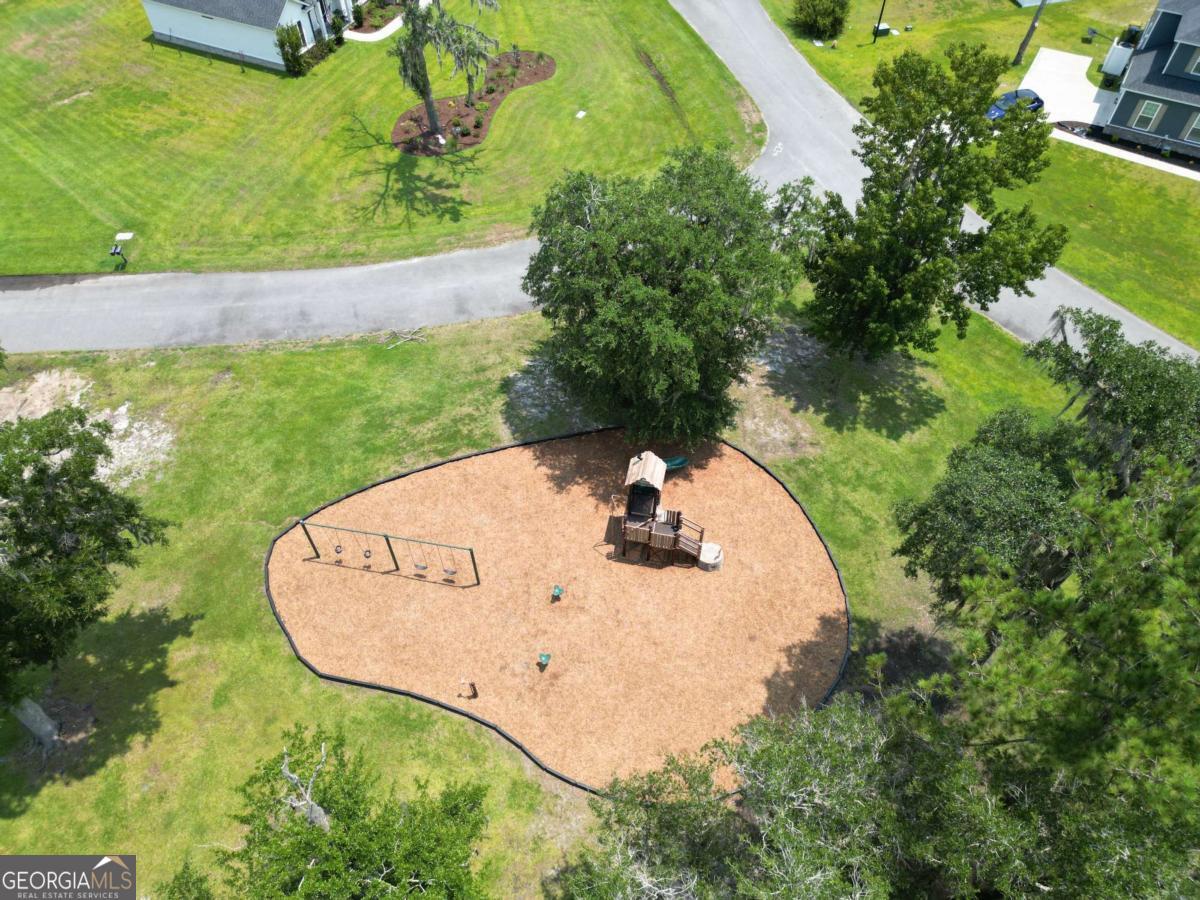 431 Sunbury Drive Property Photo 32