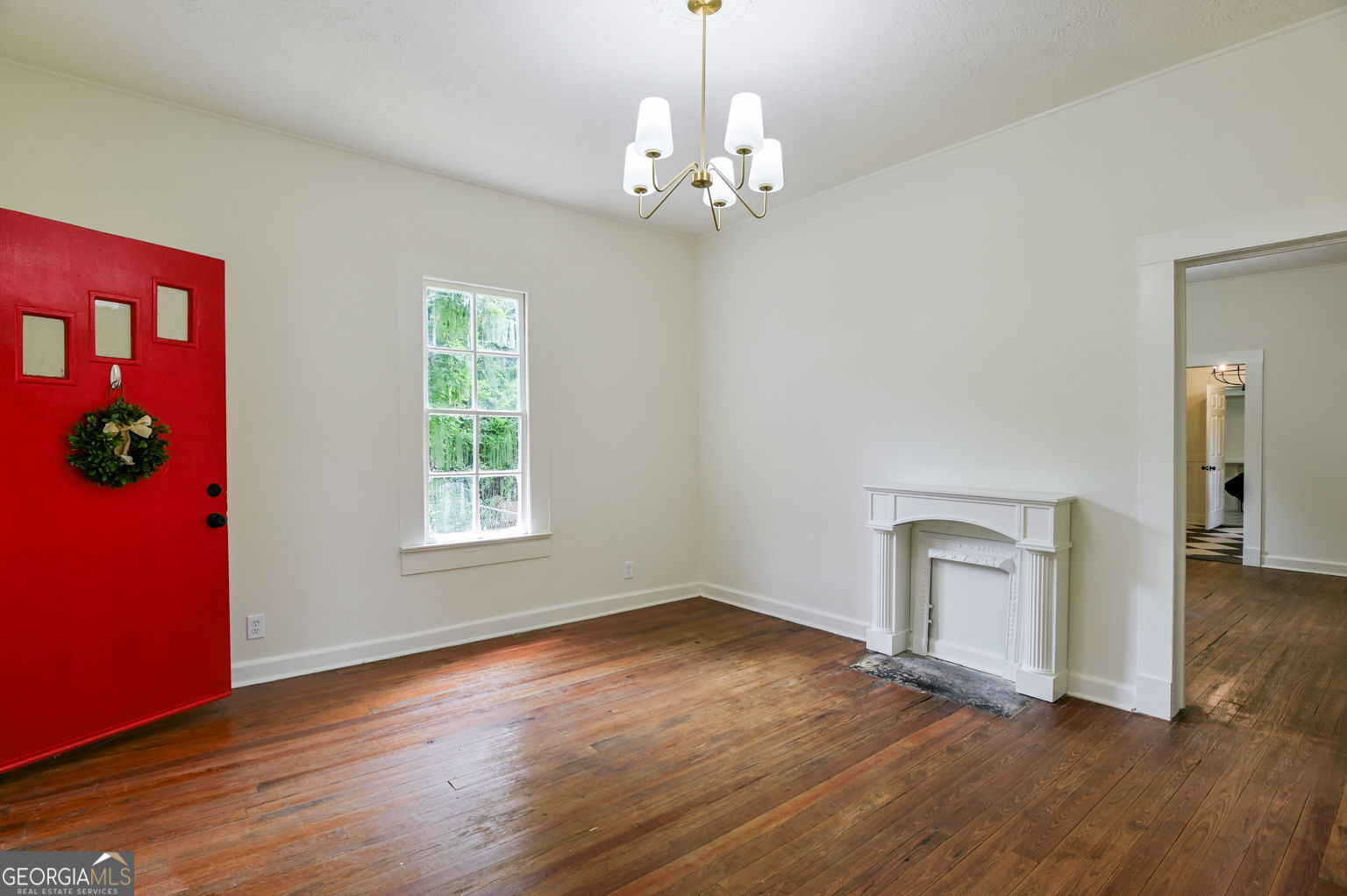 4131 Lott Street Ne Property Photo 9
