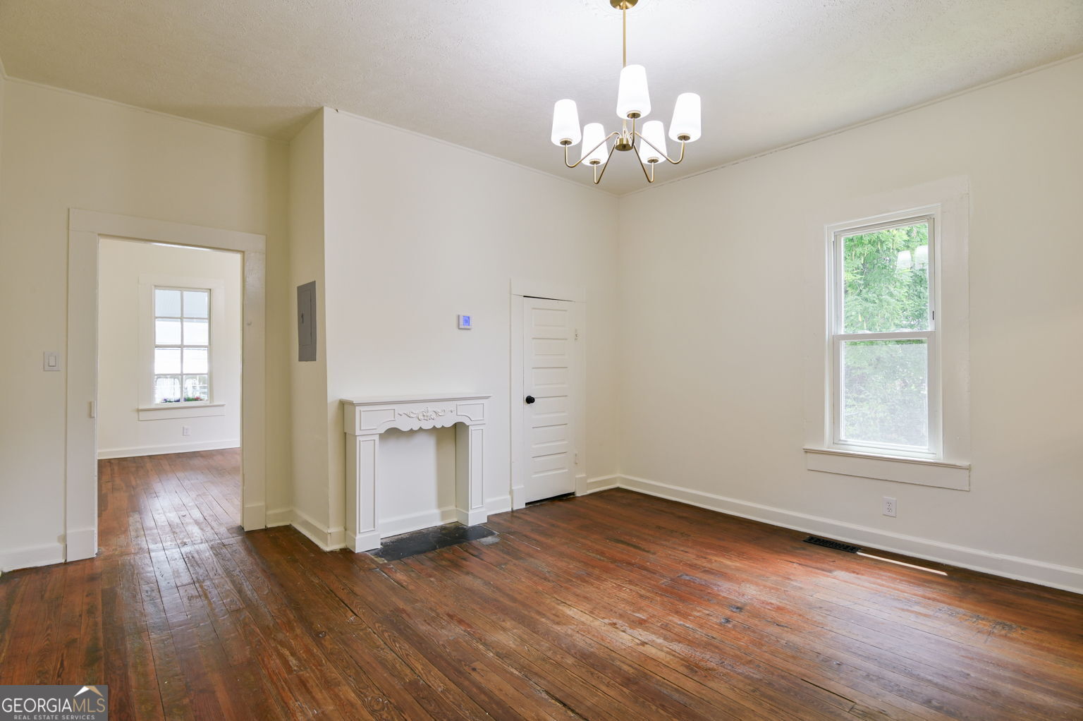 4131 Lott Street Ne Property Photo 12
