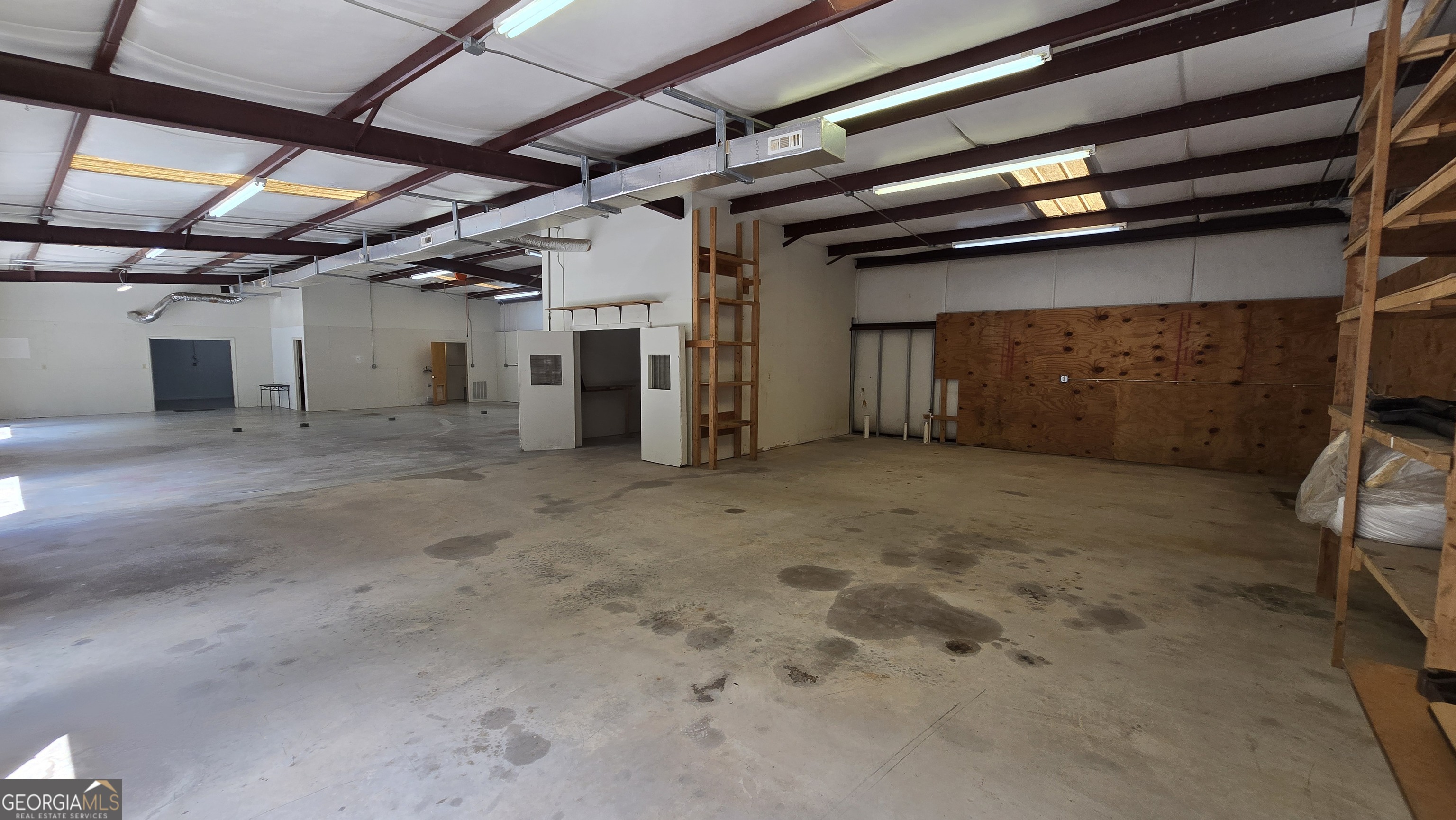 2575 State Highway 66 Property Photo 10