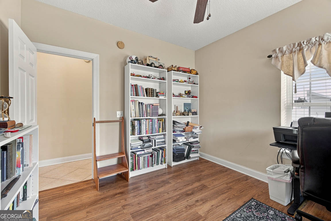 138 Drakes Landing Property Photo 29