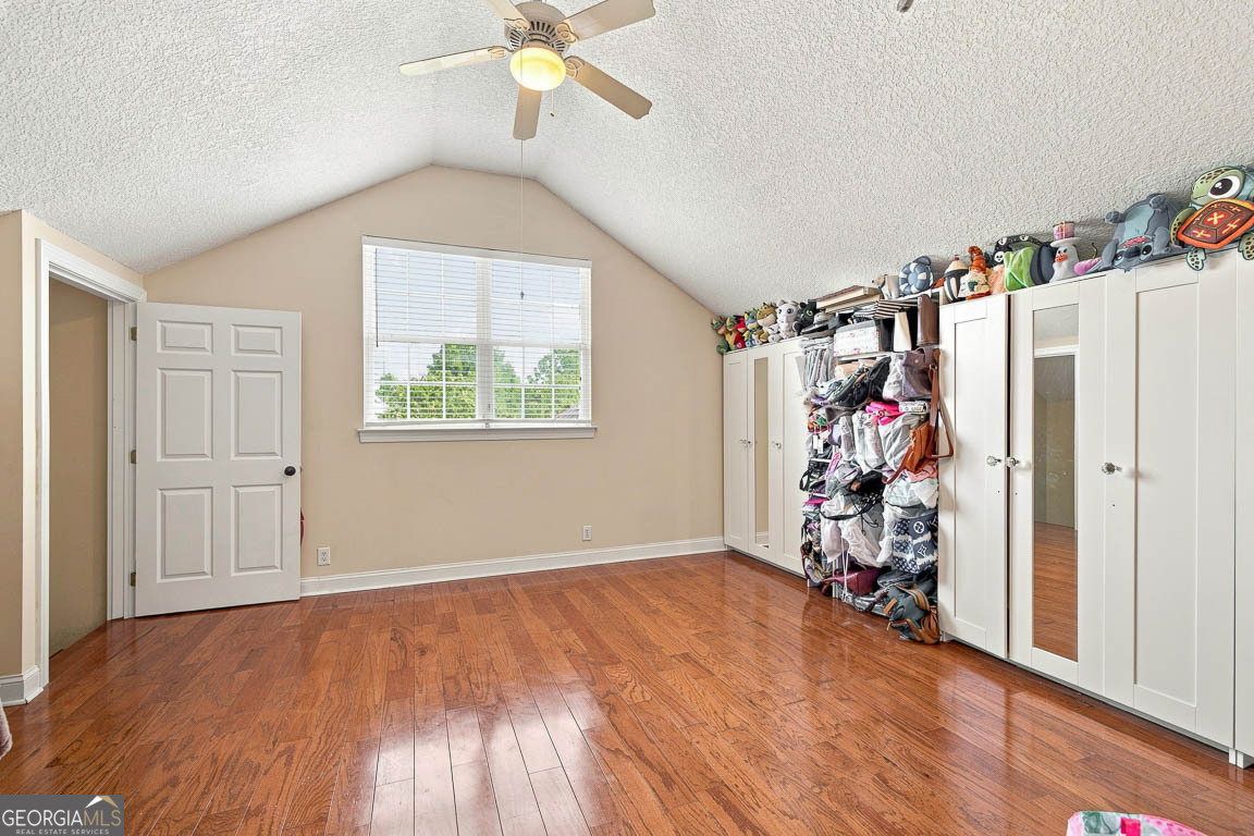 138 Drakes Landing Property Photo 32