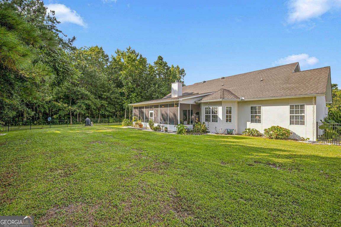 138 Drakes Landing Property Photo 43