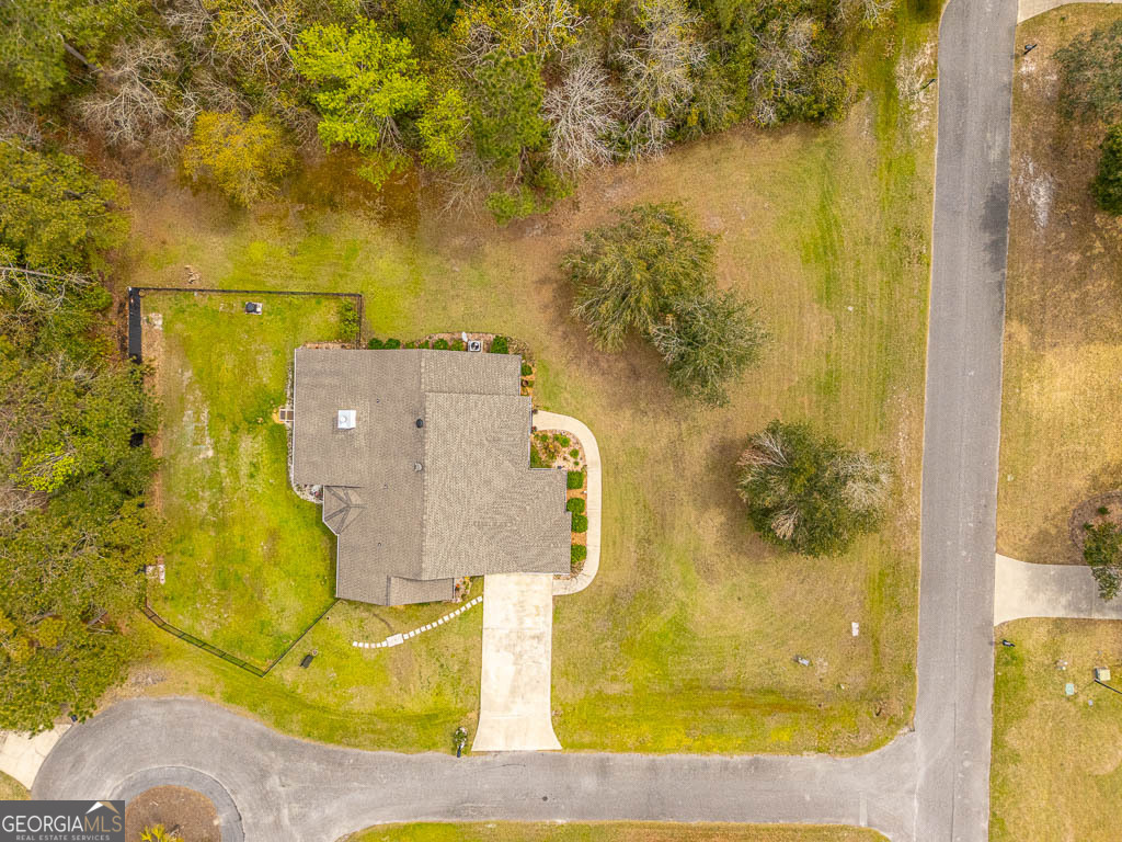 138 Drakes Landing Property Photo 47