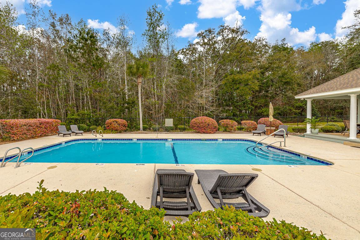 138 Drakes Landing Property Photo 49