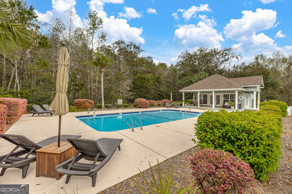 138 Drakes Landing Property Photo 52