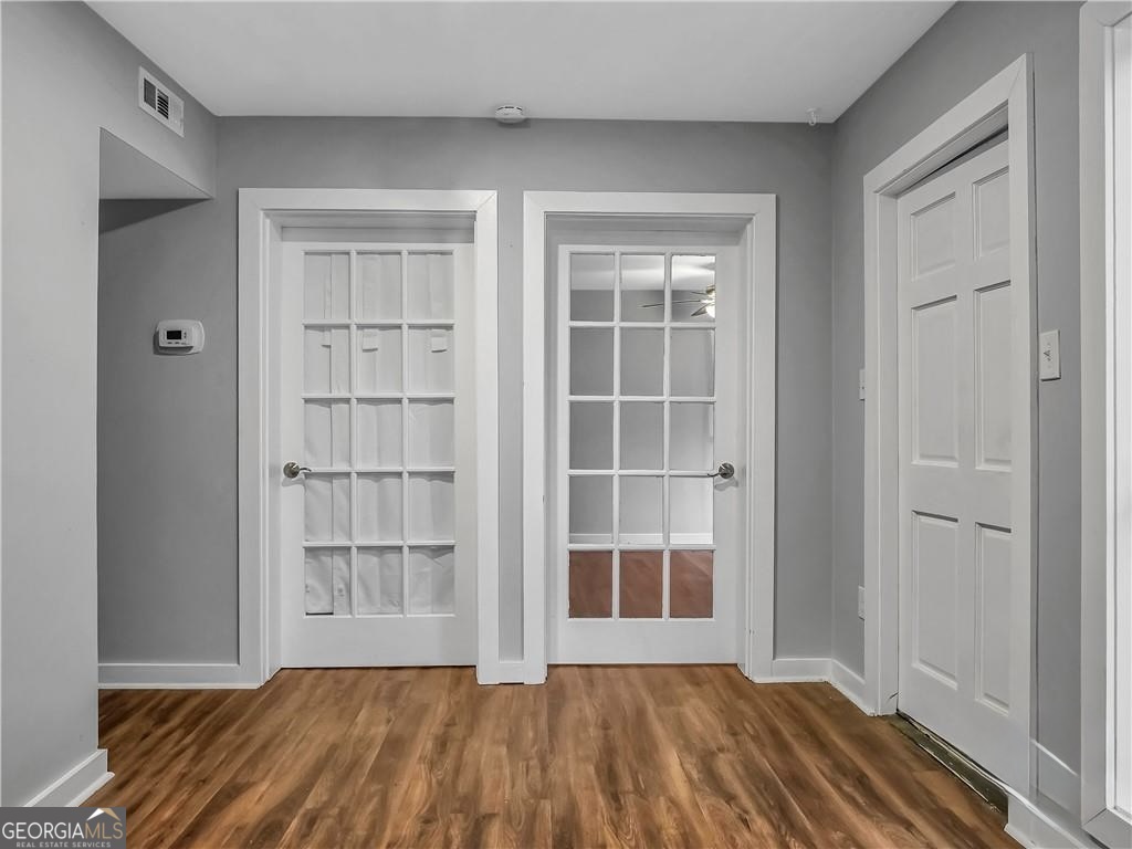 355 Commerce Place # C Property Photo 9